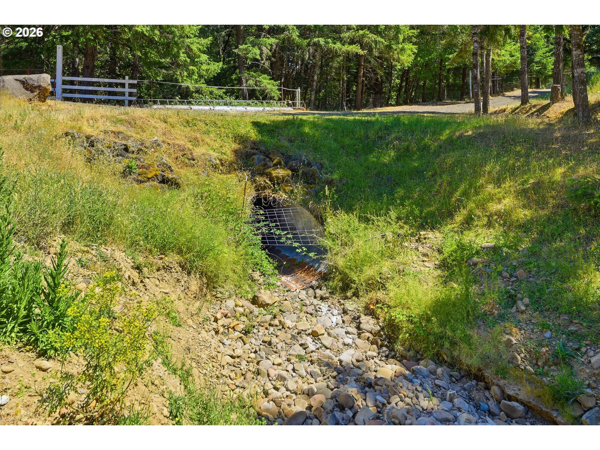1060 Murdock Dr Property Photo 18