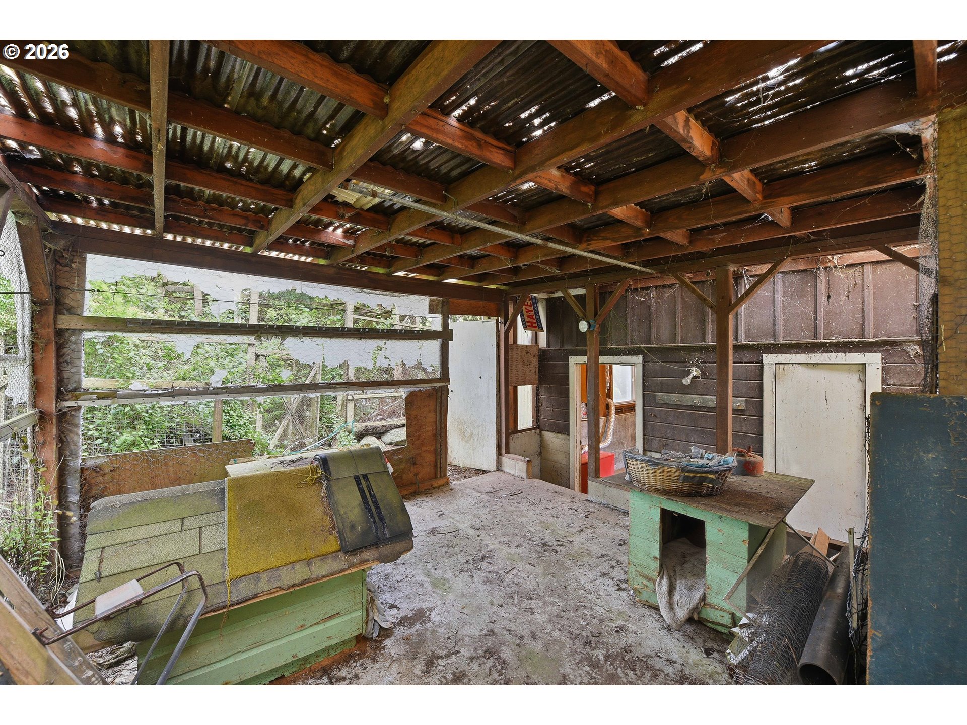 1691 Grant St Property Photo 26