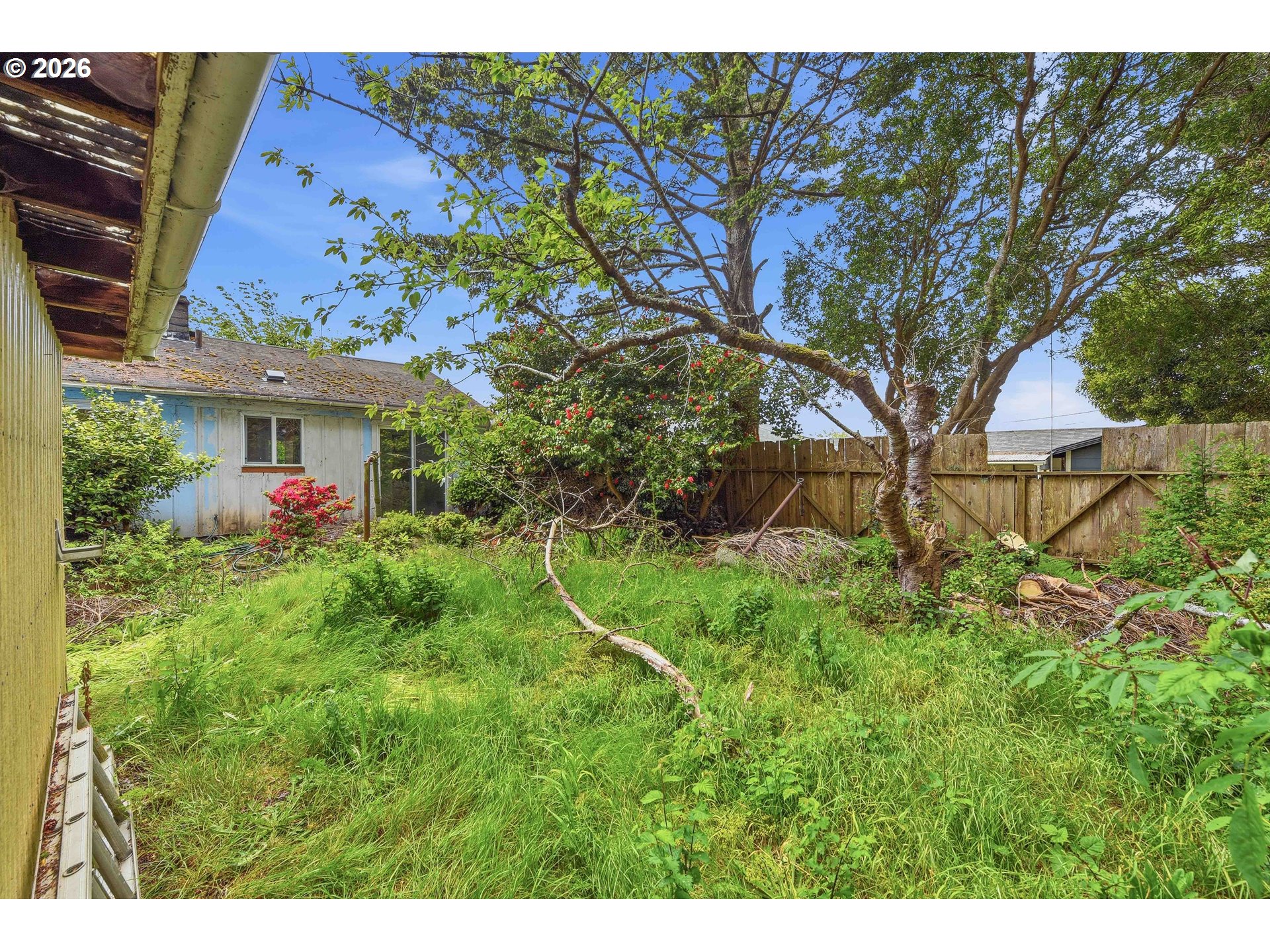 1691 Grant St Property Photo 27