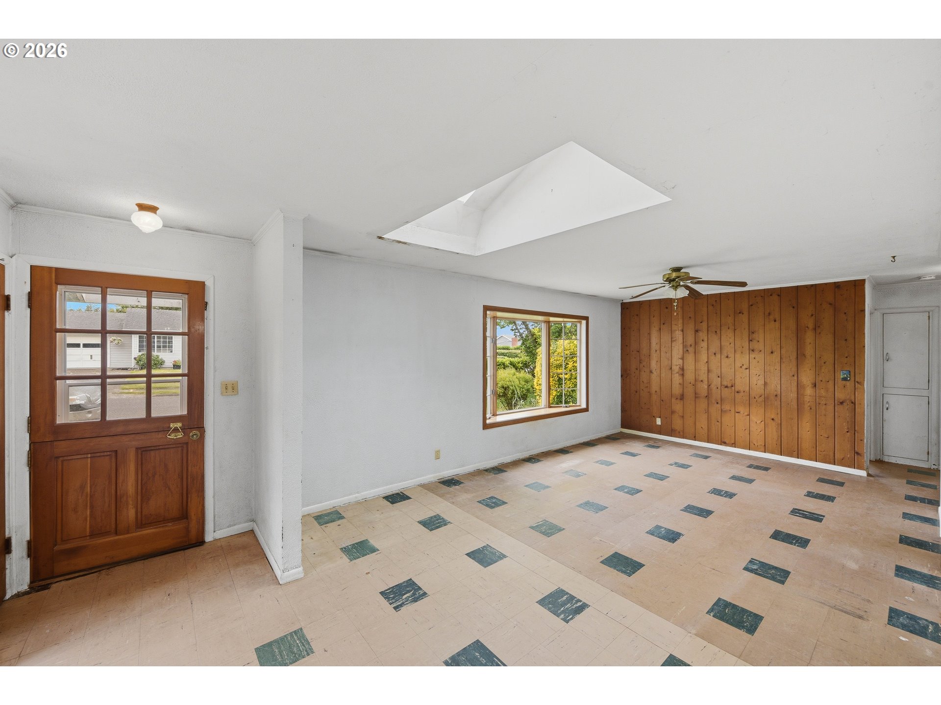 1691 Grant St Property Photo 32