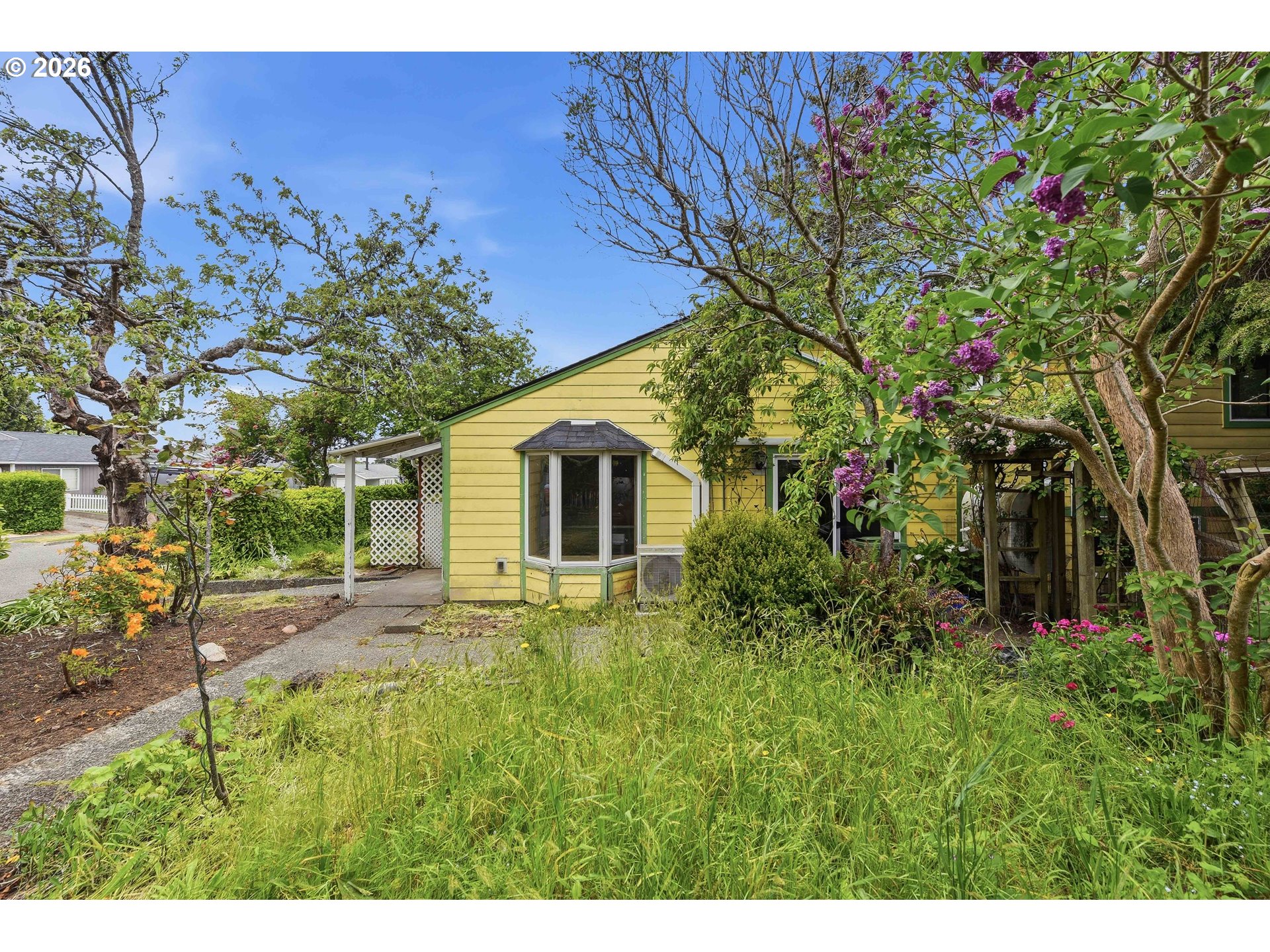 1691 Grant St Property Photo 41