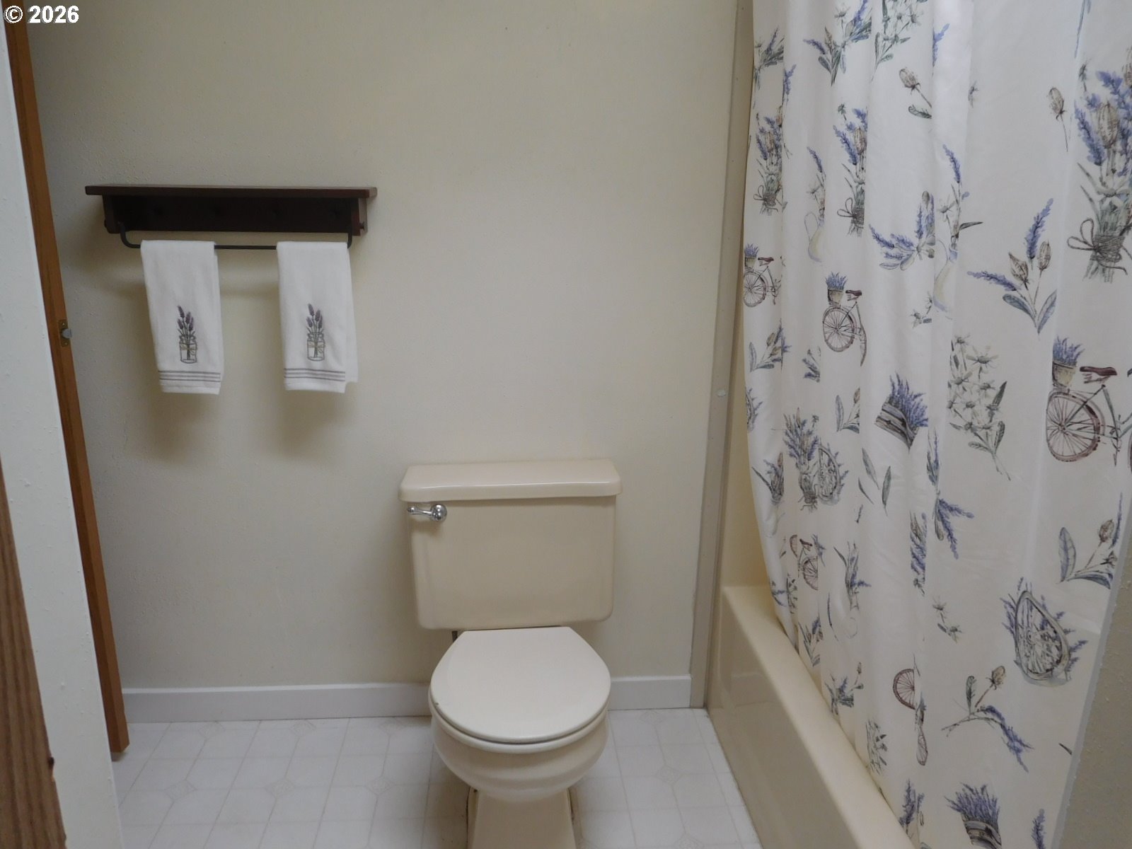 910 Cowl St 14 Property Photo 14