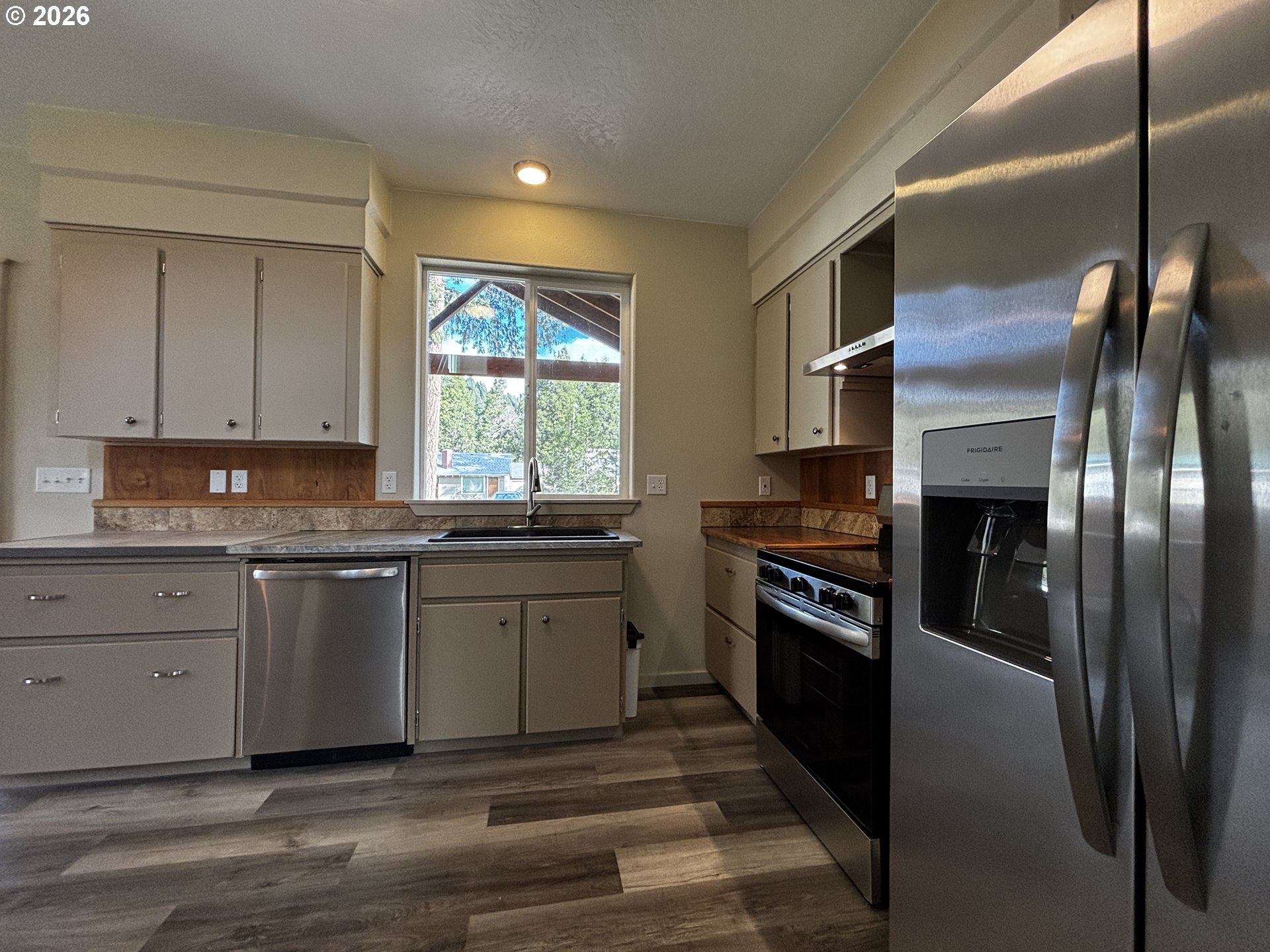 47426 School St Property Photo 23