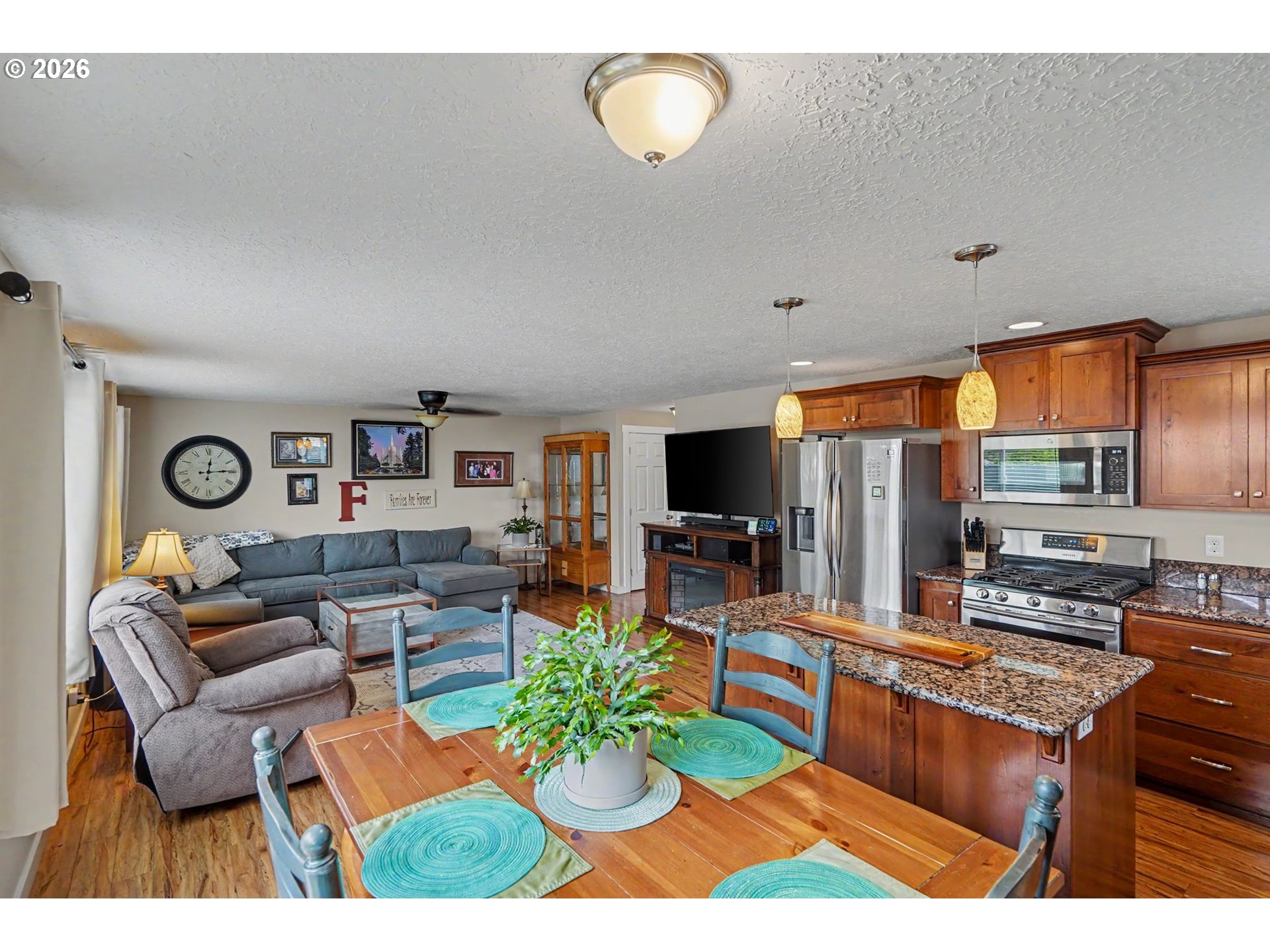 1555 Crimson Cap Ln Property Photo 17