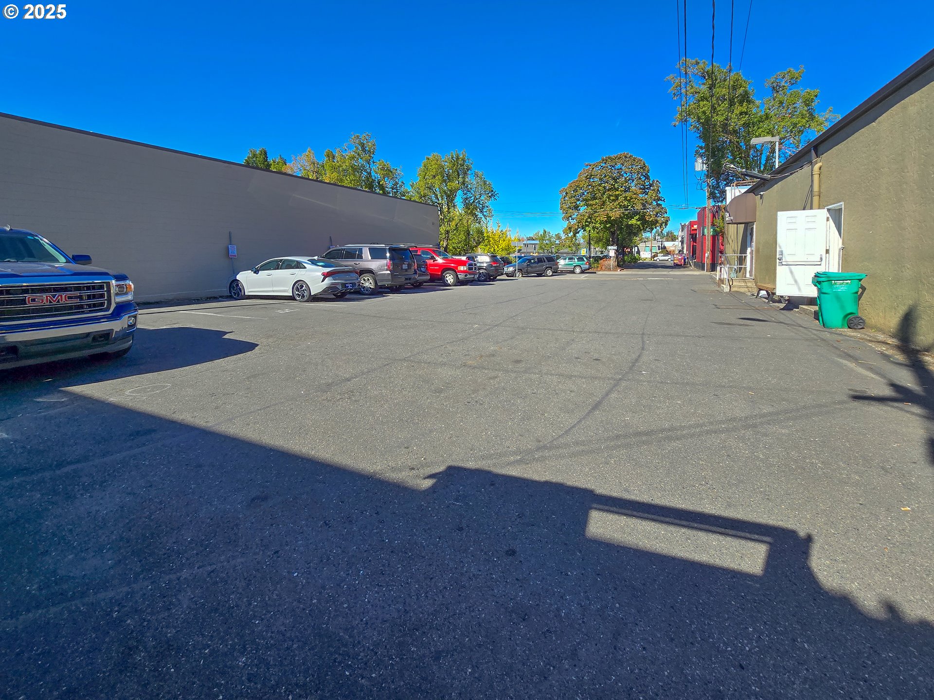 129 N Main Ave Property Photo 10