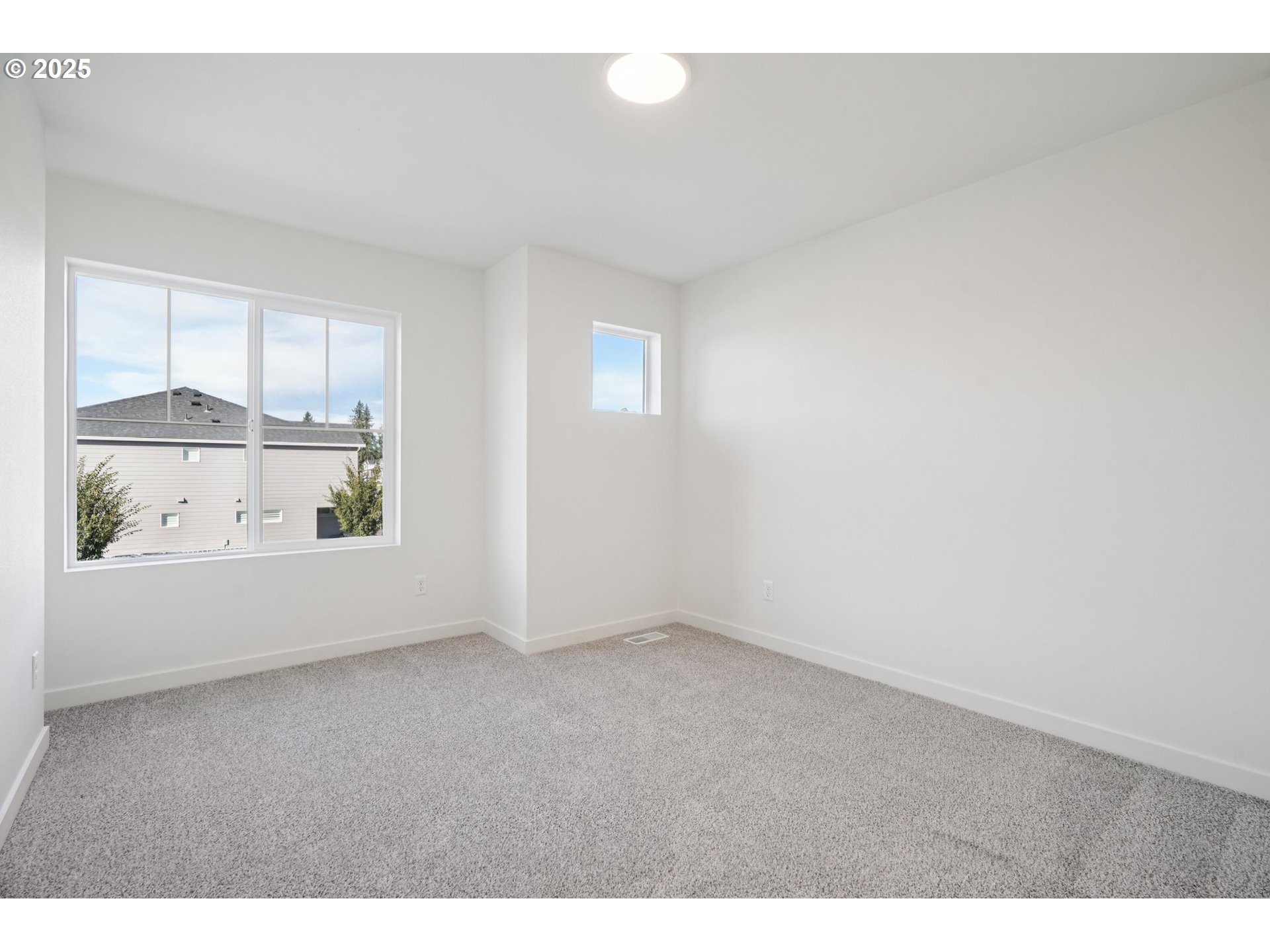 1735 Nw 18th Way Property Photo 19