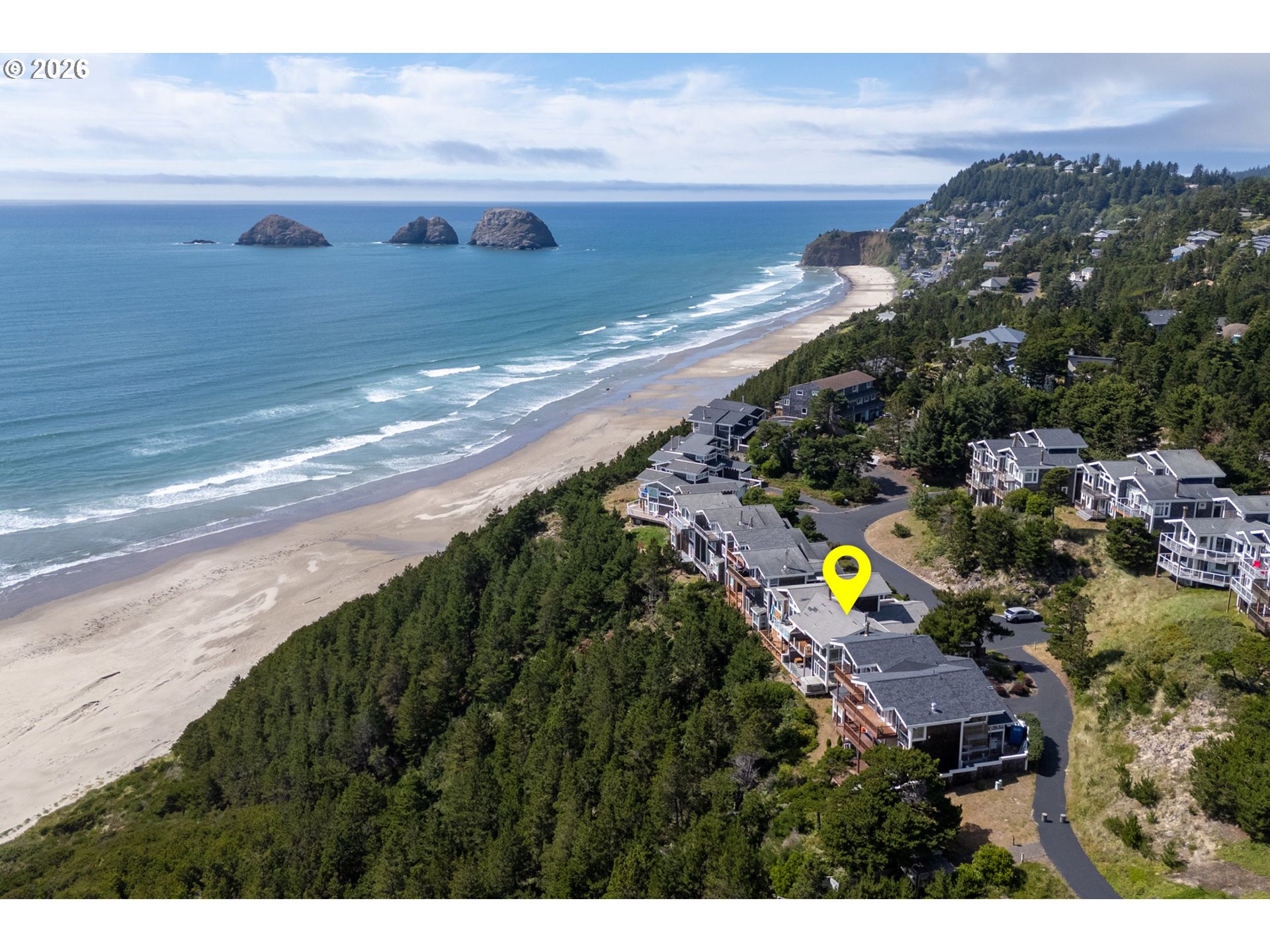120 Capes Dr Property Photo 2