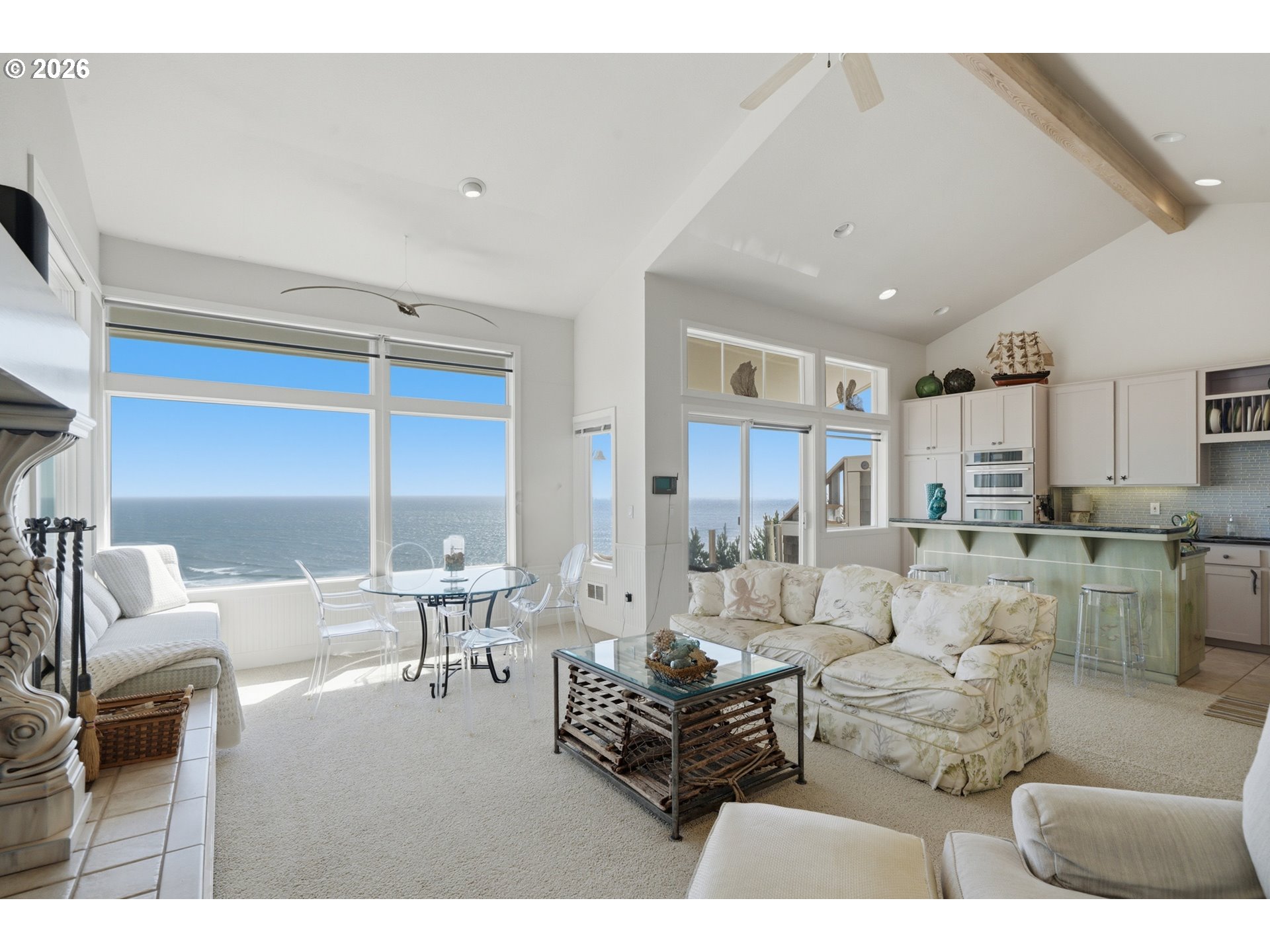 120 Capes Dr Property Photo 12