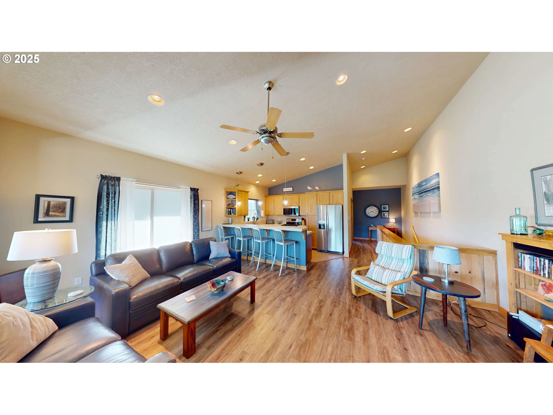 29045 Vizcaino Ct Property Photo 4