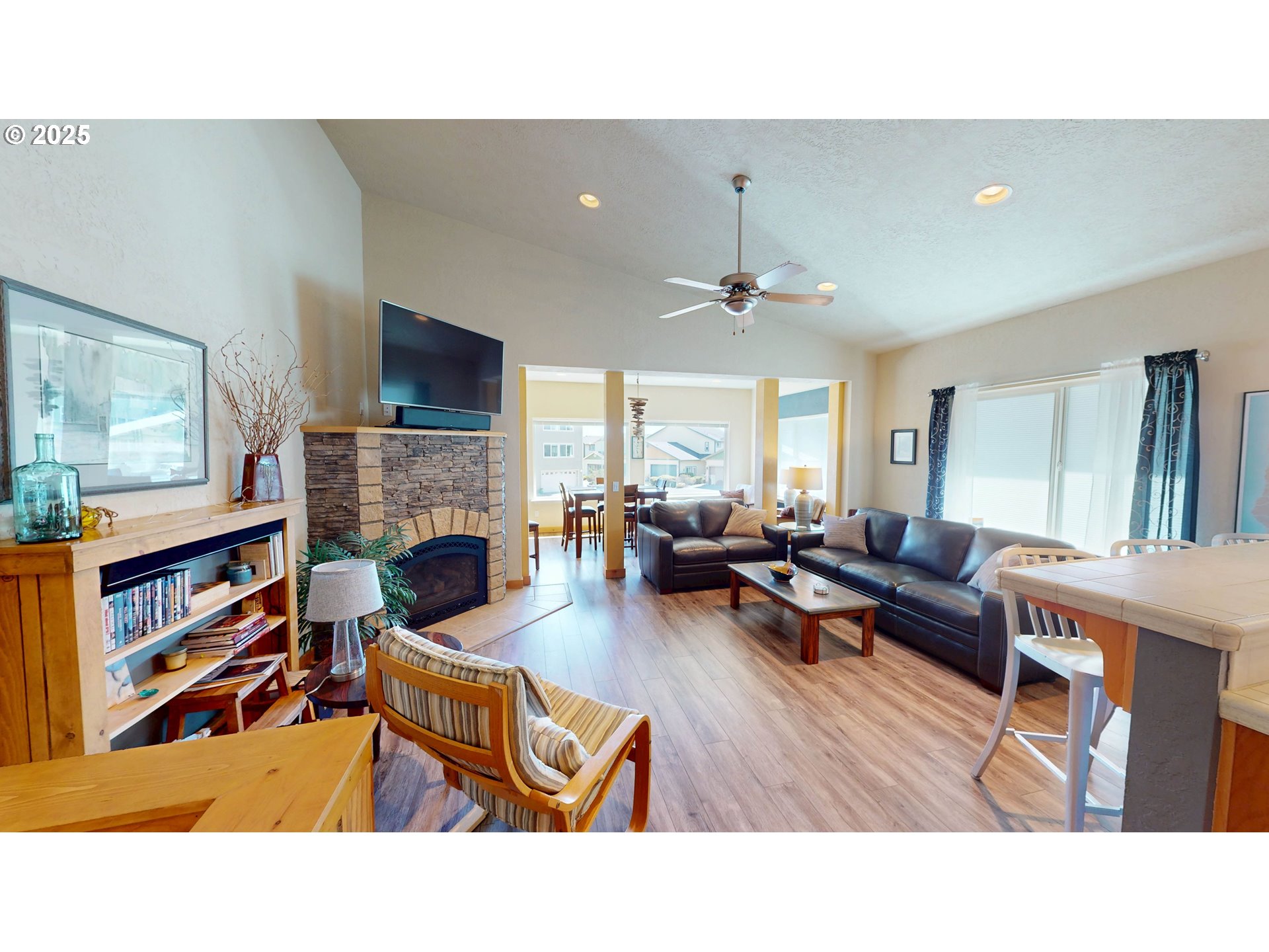 29045 Vizcaino Ct Property Photo 9