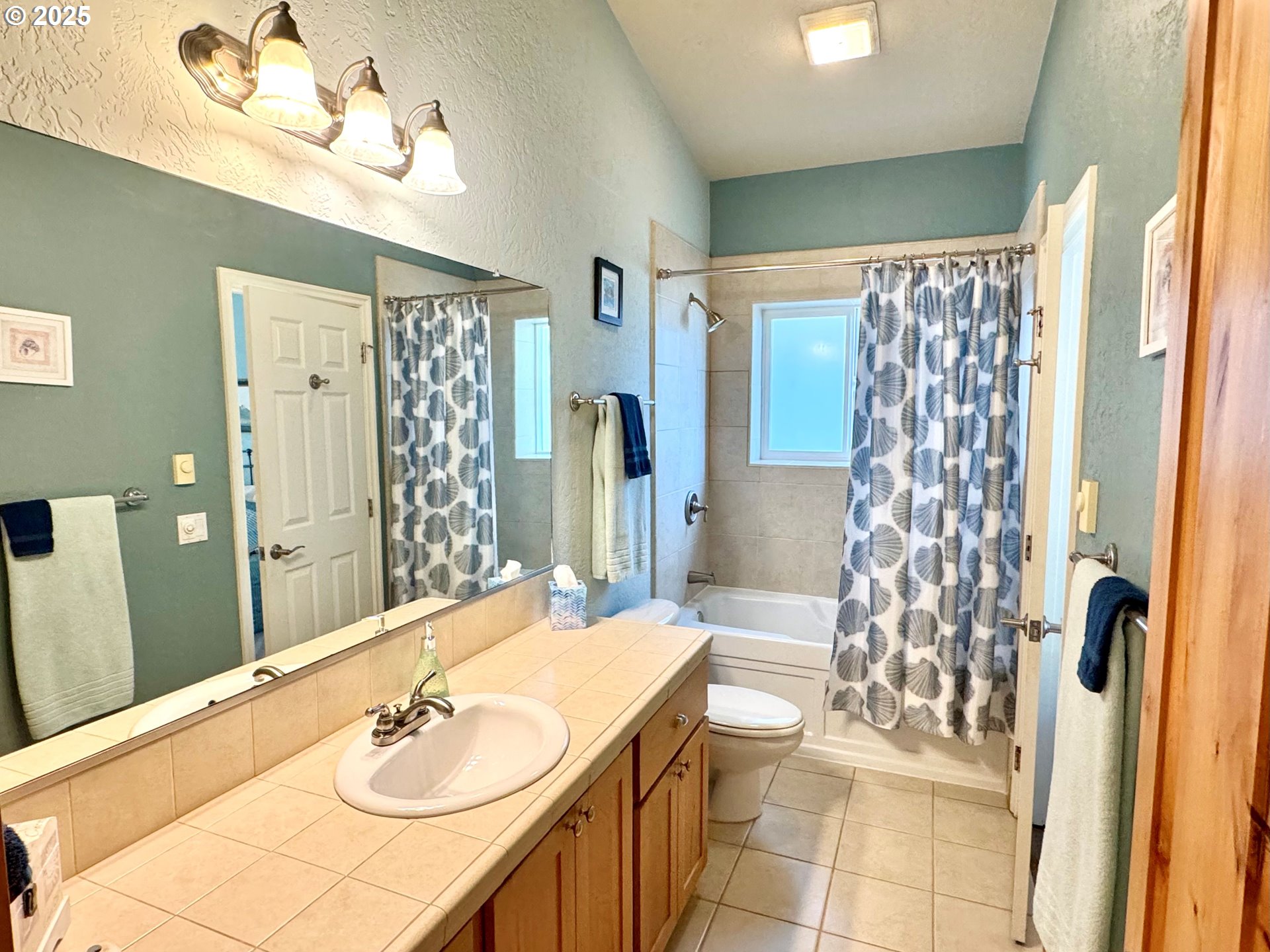 29045 Vizcaino Ct Property Photo 17
