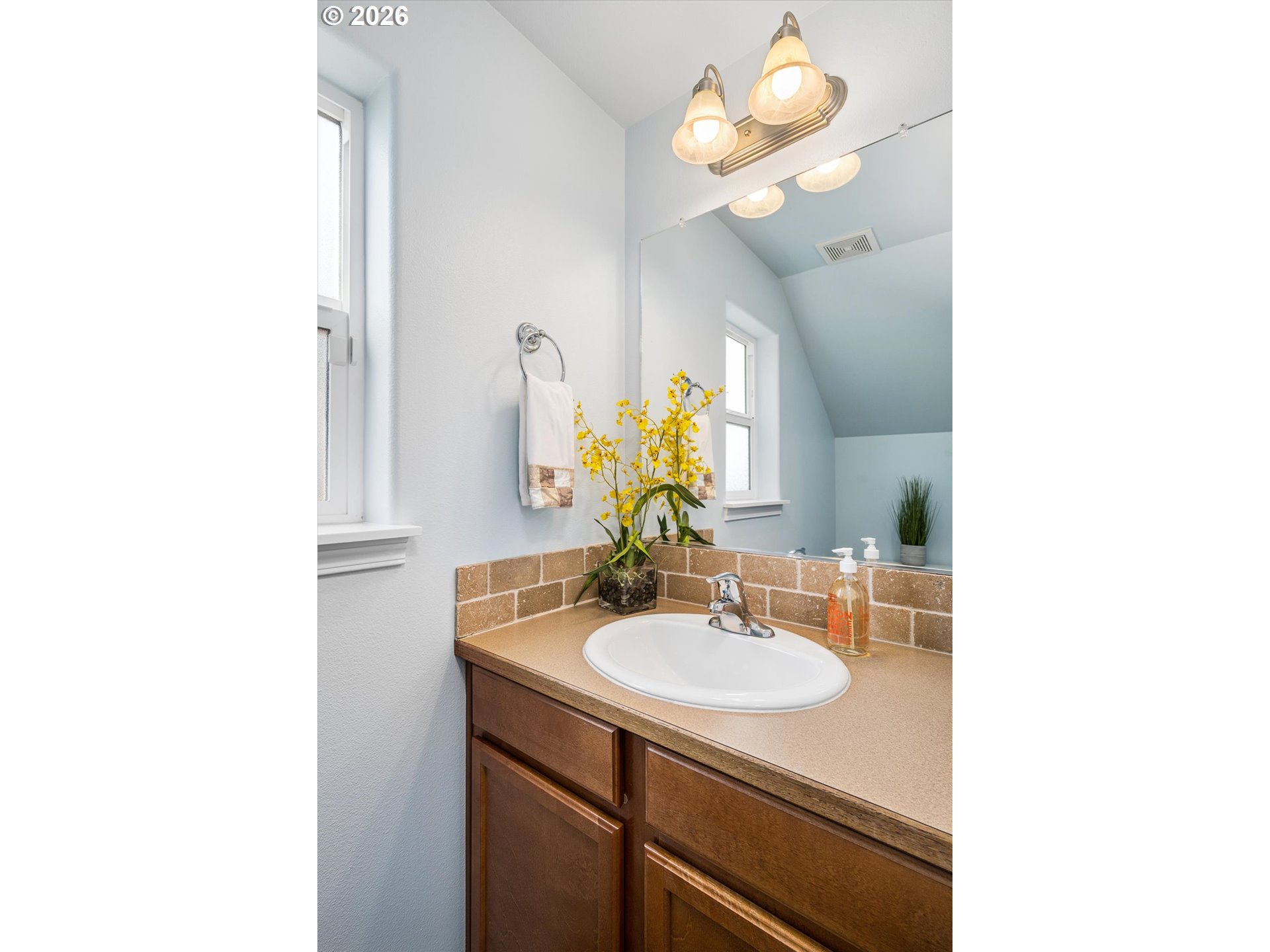4868 Glacier Dr Property Photo 14