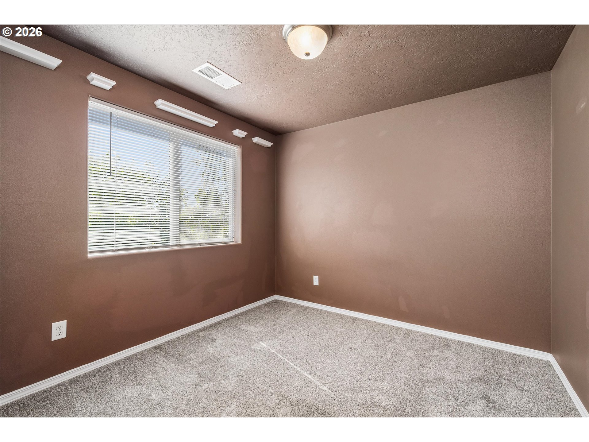 4868 Glacier Dr Property Photo 22