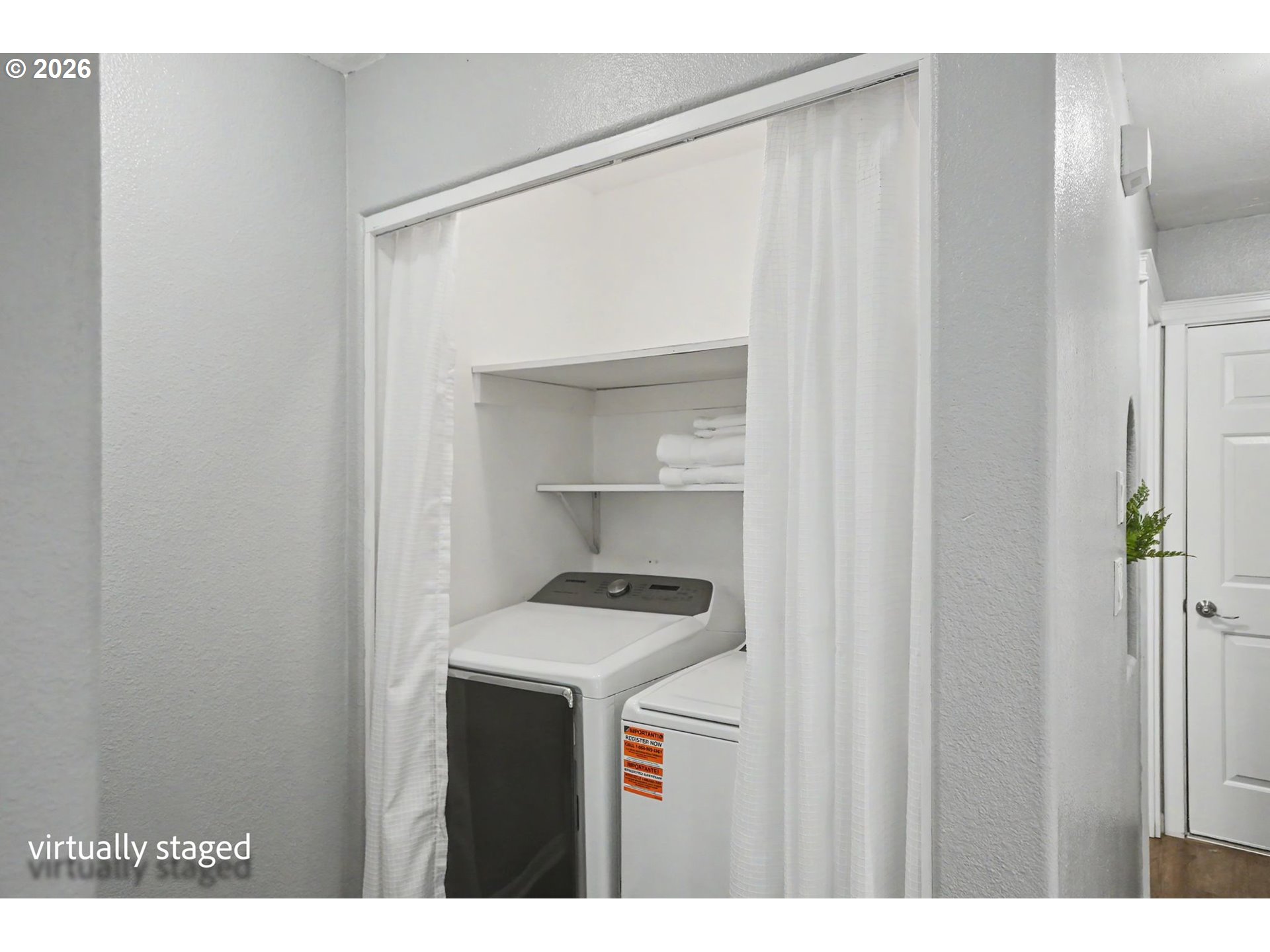 418 Walnut Way Property Photo 13