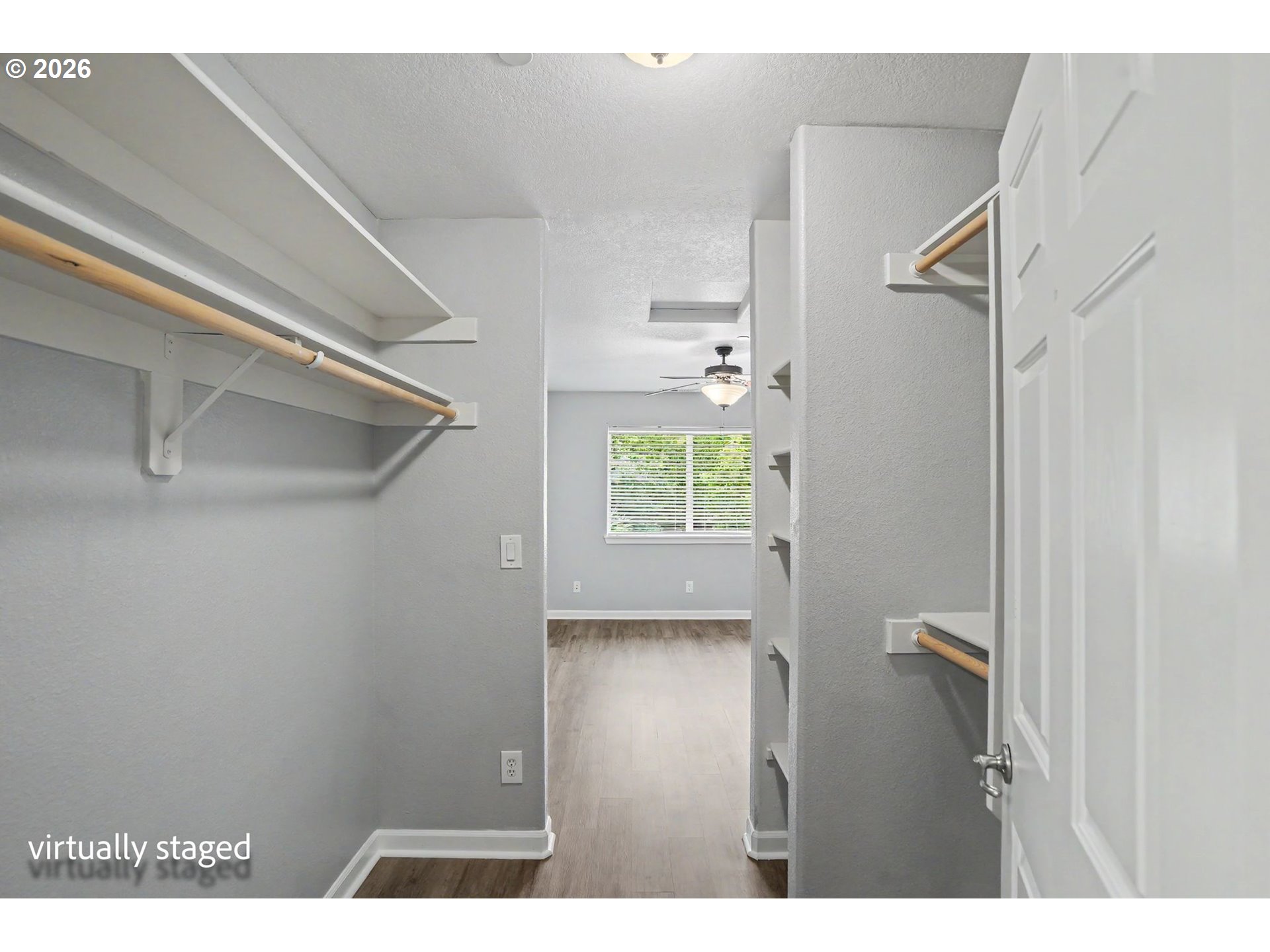 418 Walnut Way Property Photo 18