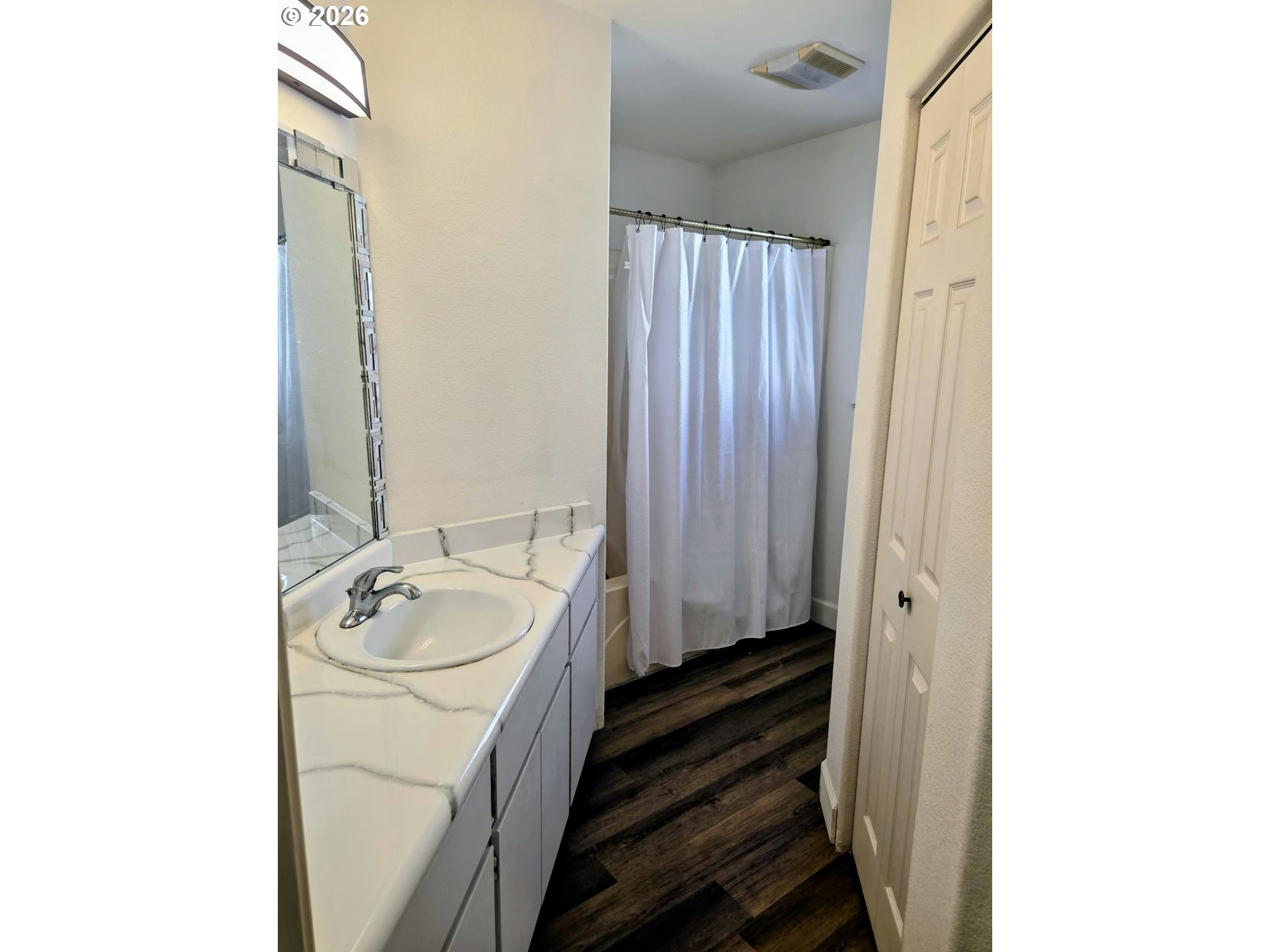 1354 Forestview Dr Property Photo 8