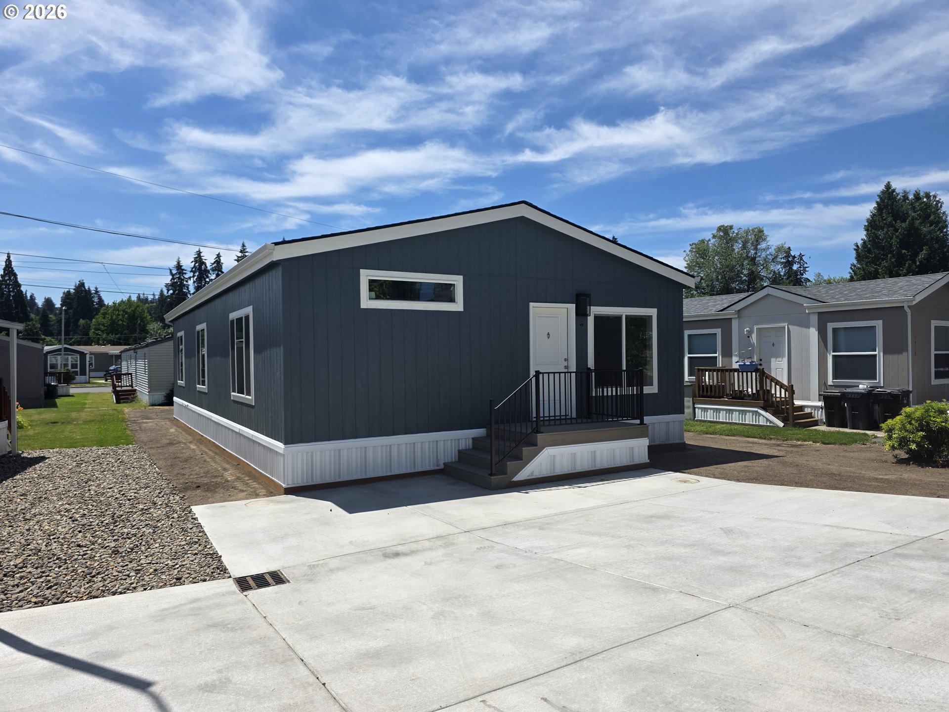 7940 Se Posey Property Photo 1