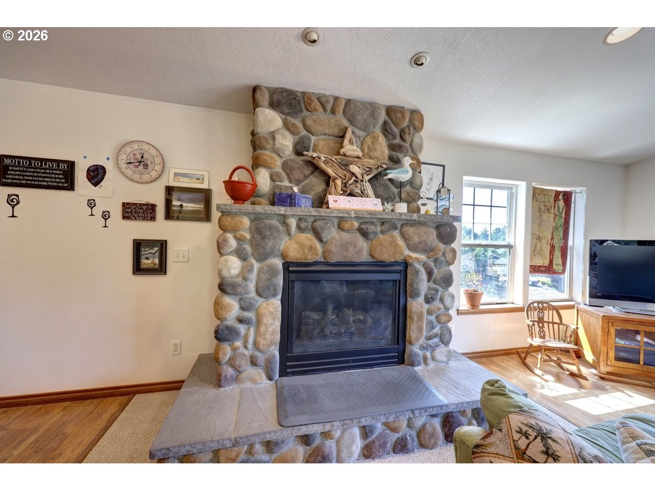 324 Elk Run Ave Property Photo 4