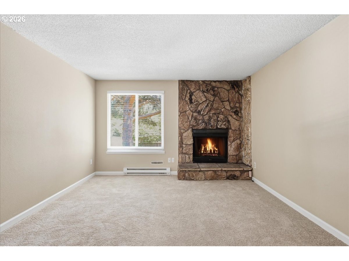 2330 Se Brookwood Ave 221 Property Photo 5