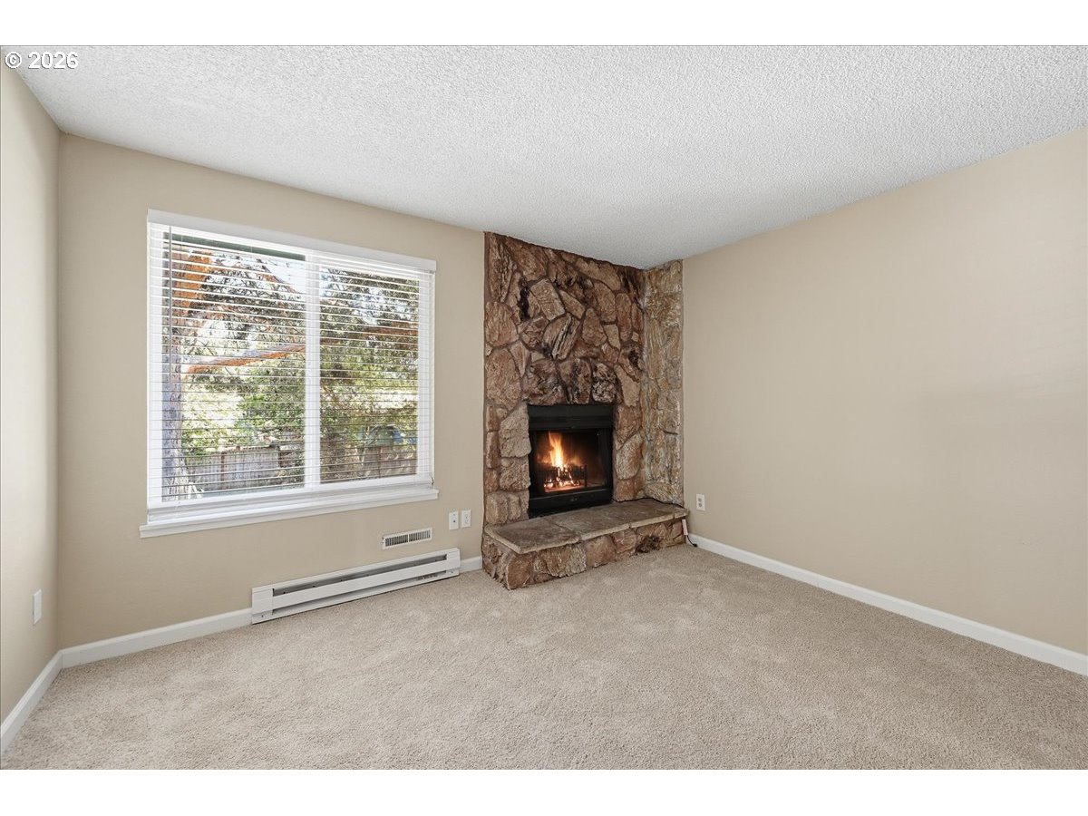 2330 Se Brookwood Ave 221 Property Photo 6