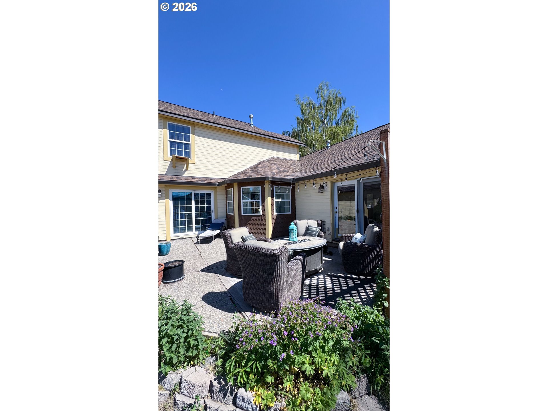 800 E St Property Photo 22