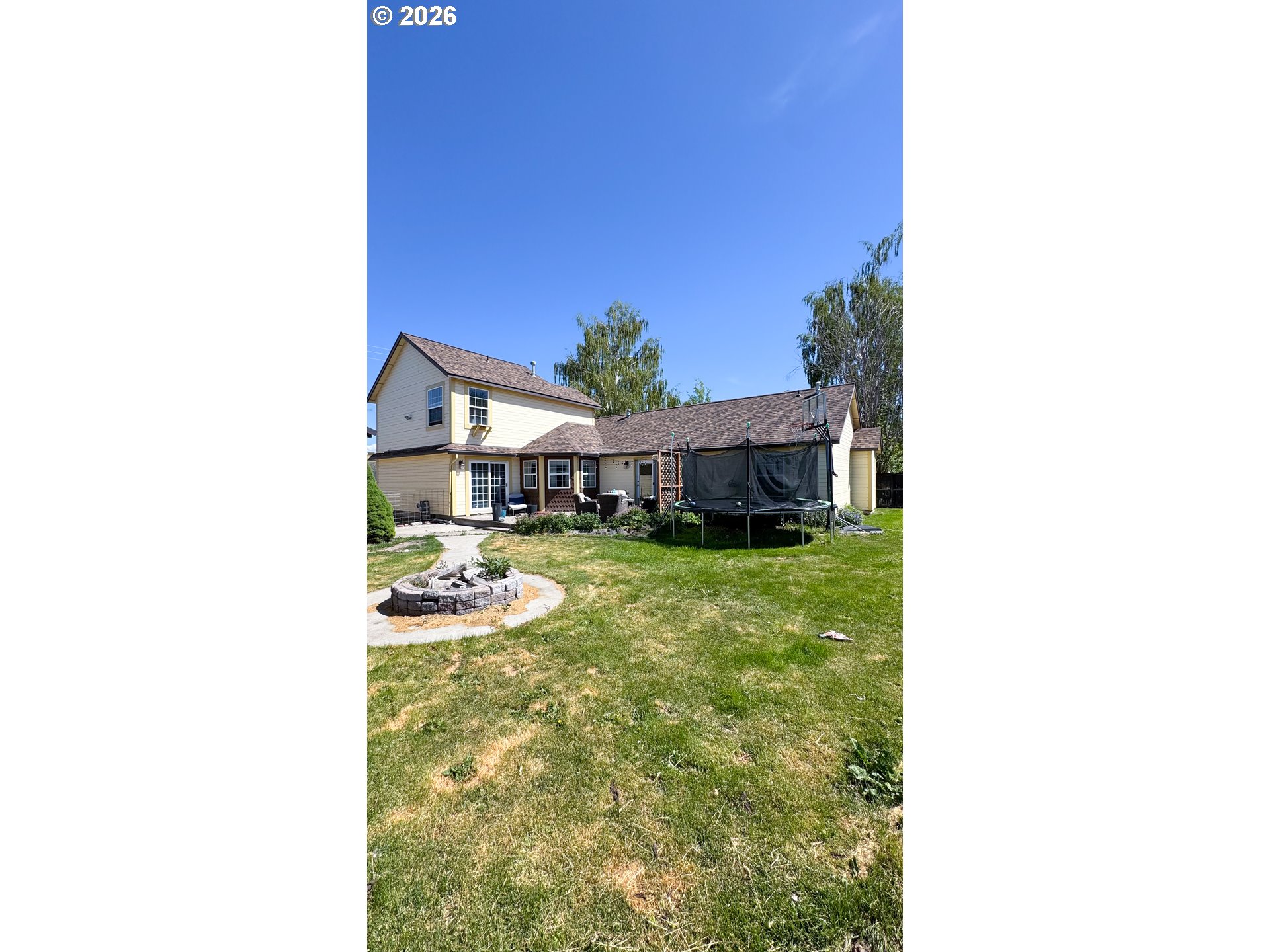 800 E St Property Photo 24