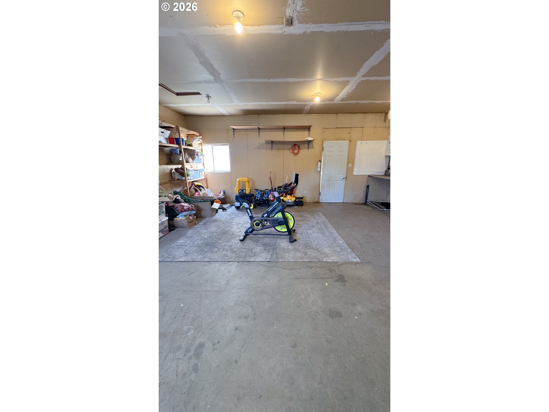 800 E St Property Photo 29