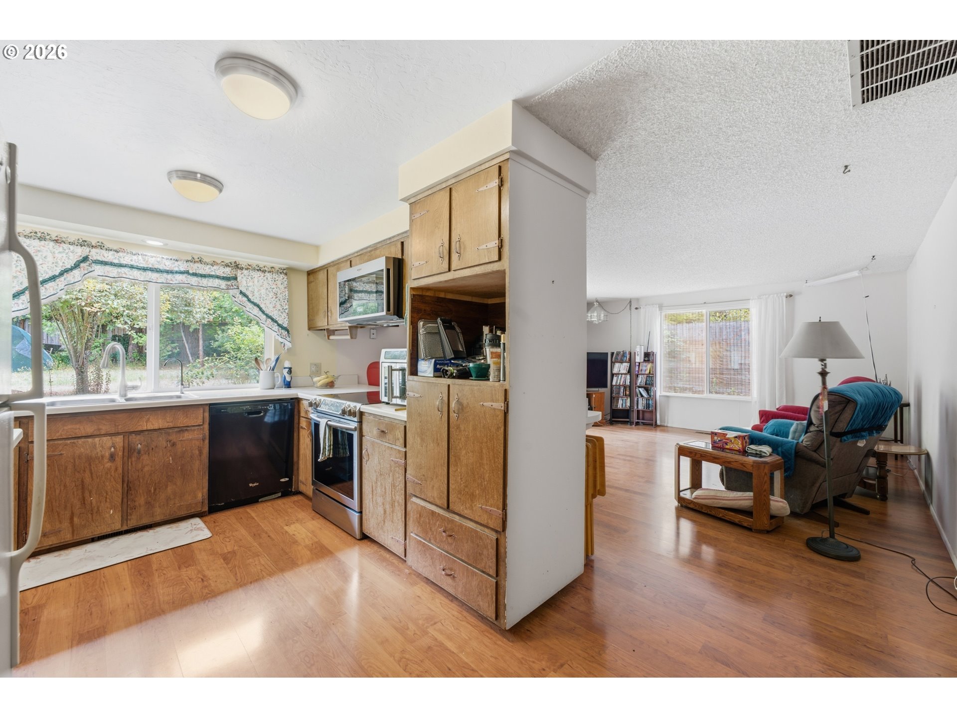2281 Blackburn St Property Photo 11