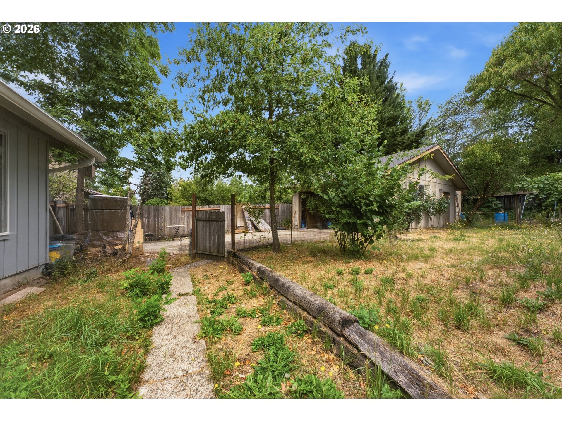 2281 Blackburn St Property Photo 38
