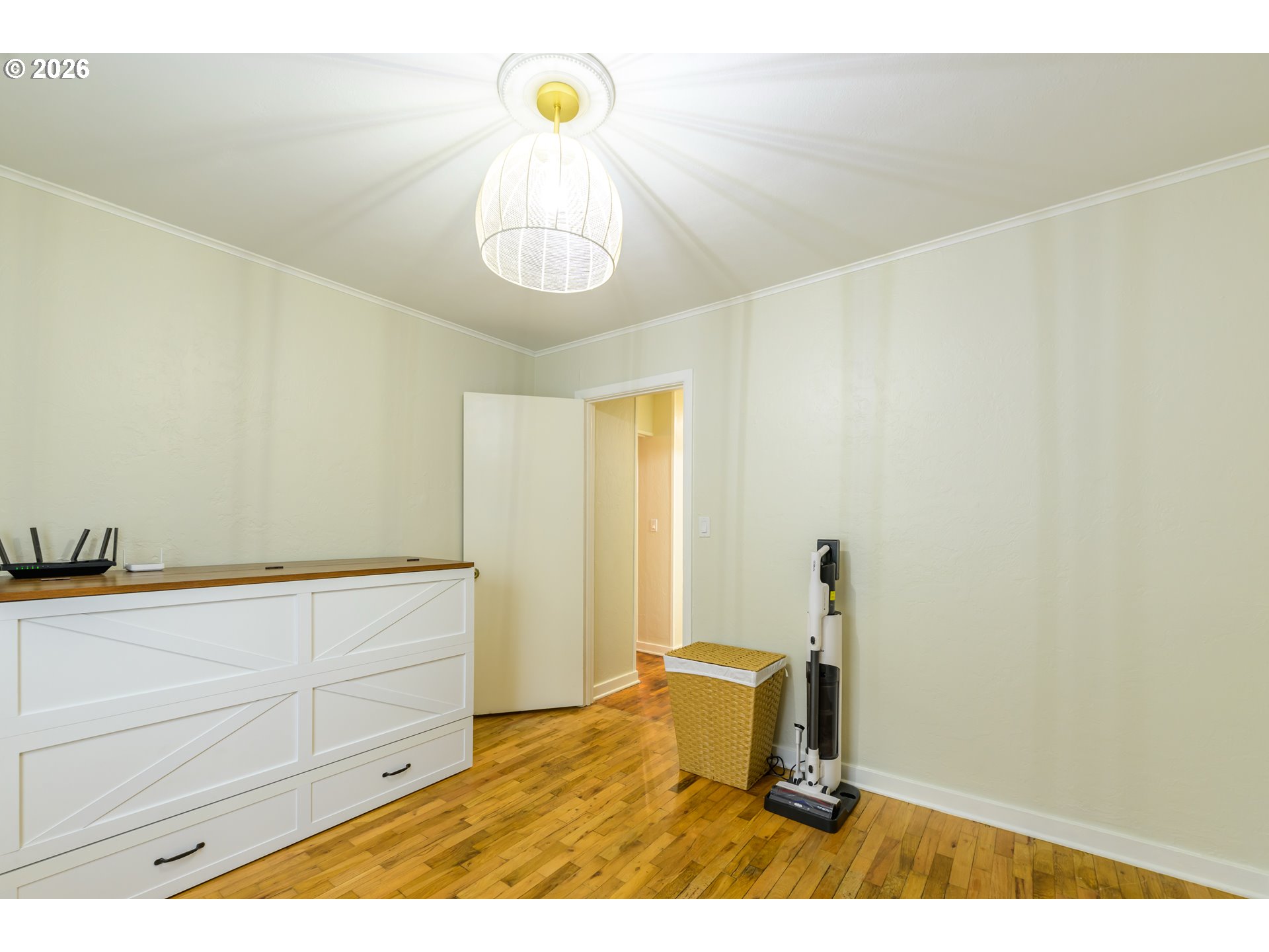 1835 City View St Property Photo 11