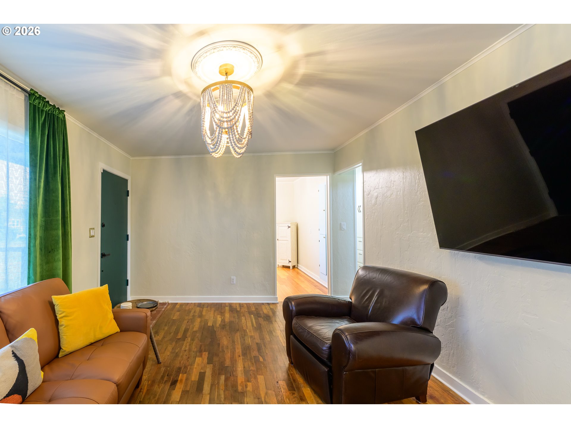 1835 City View St Property Photo 17