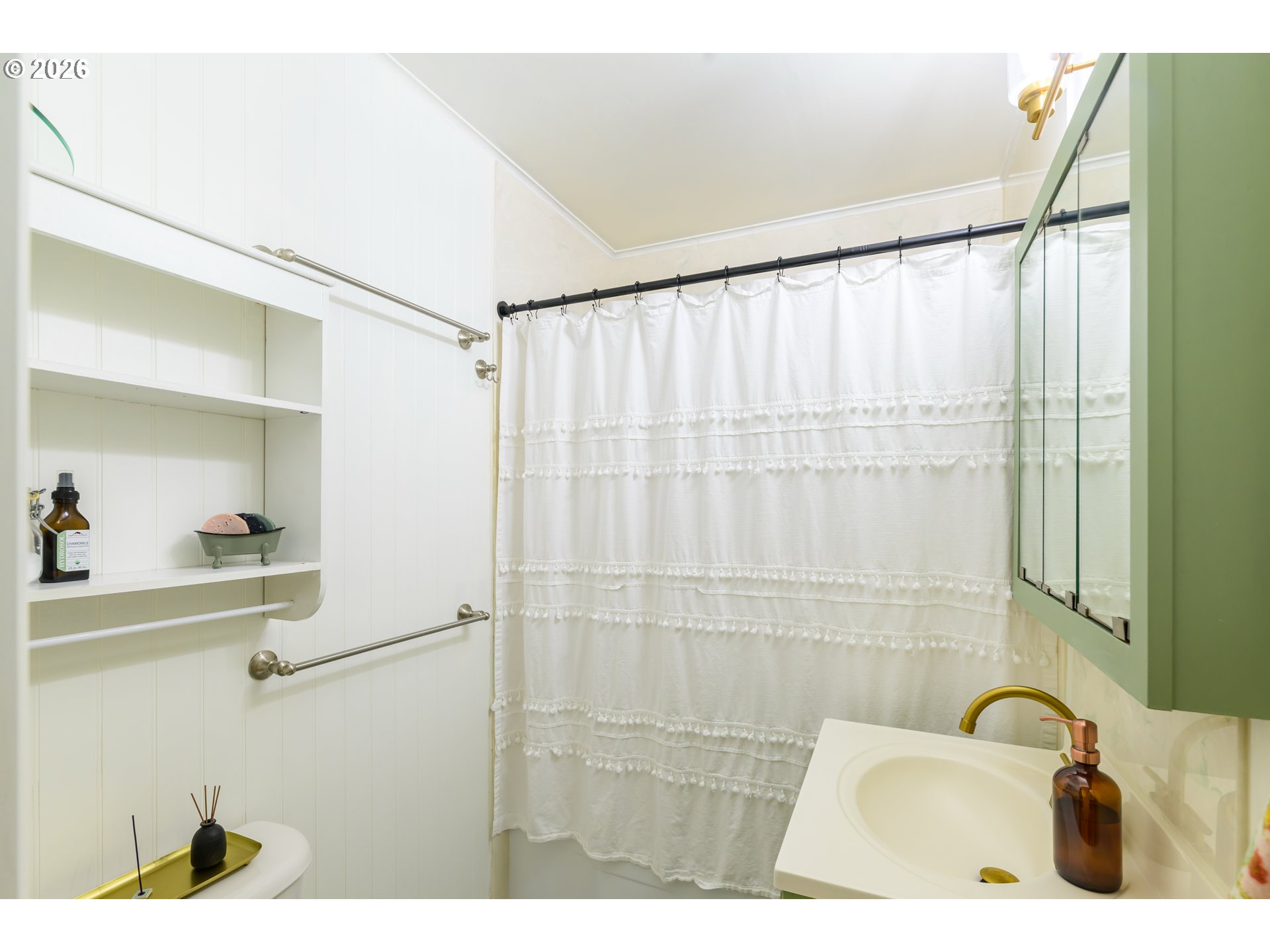 1835 City View St Property Photo 21