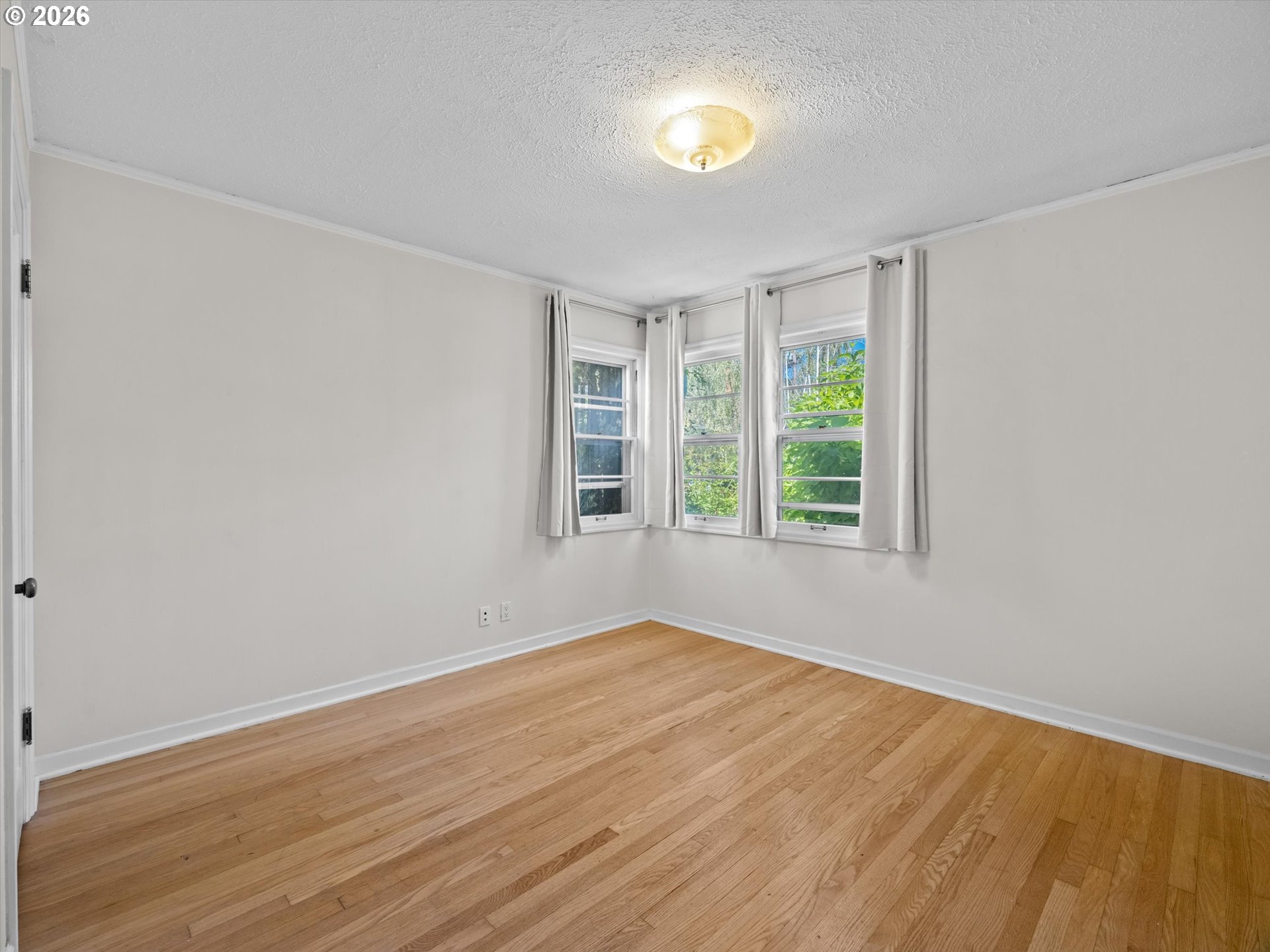 6144 N Willamette Blvd Property Photo 11