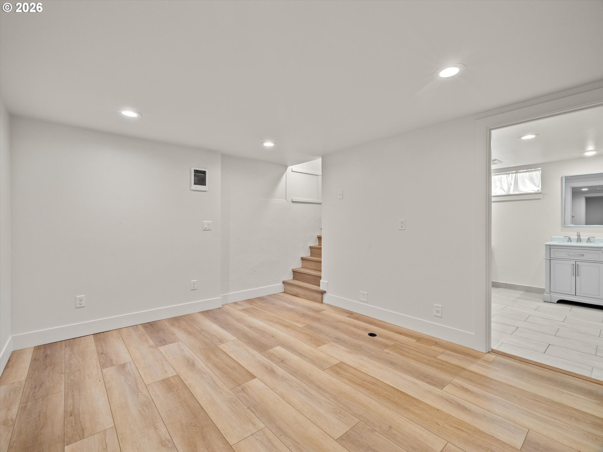 6144 N Willamette Blvd Property Photo 14