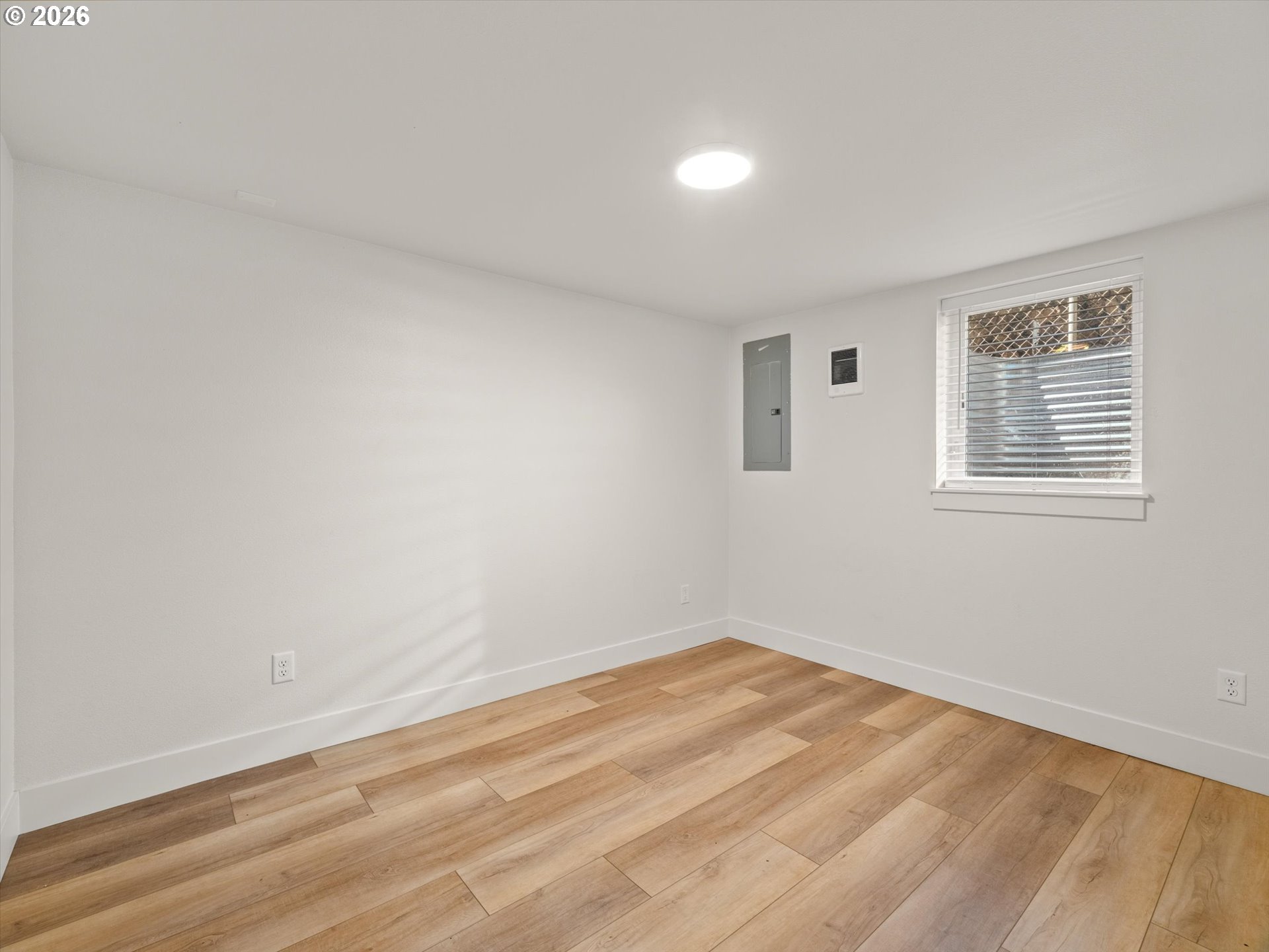 6144 N Willamette Blvd Property Photo 20
