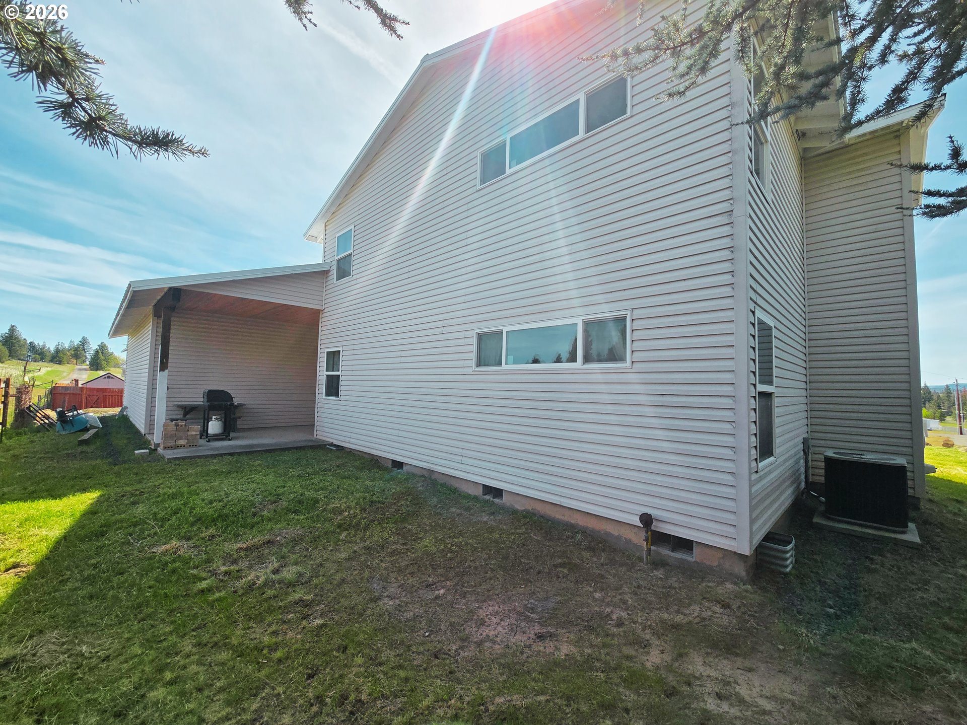 337 S County Rd Property Photo 26