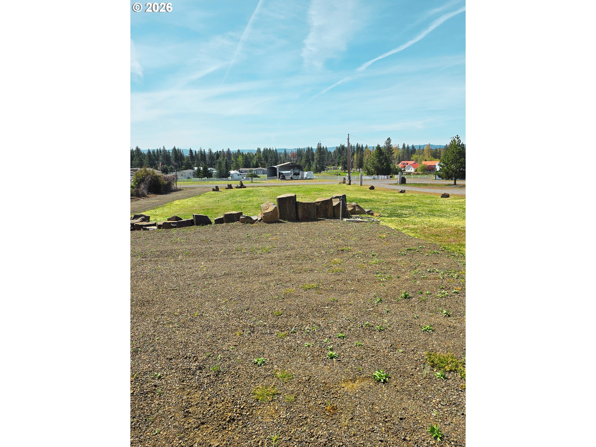 337 S County Rd Property Photo 28