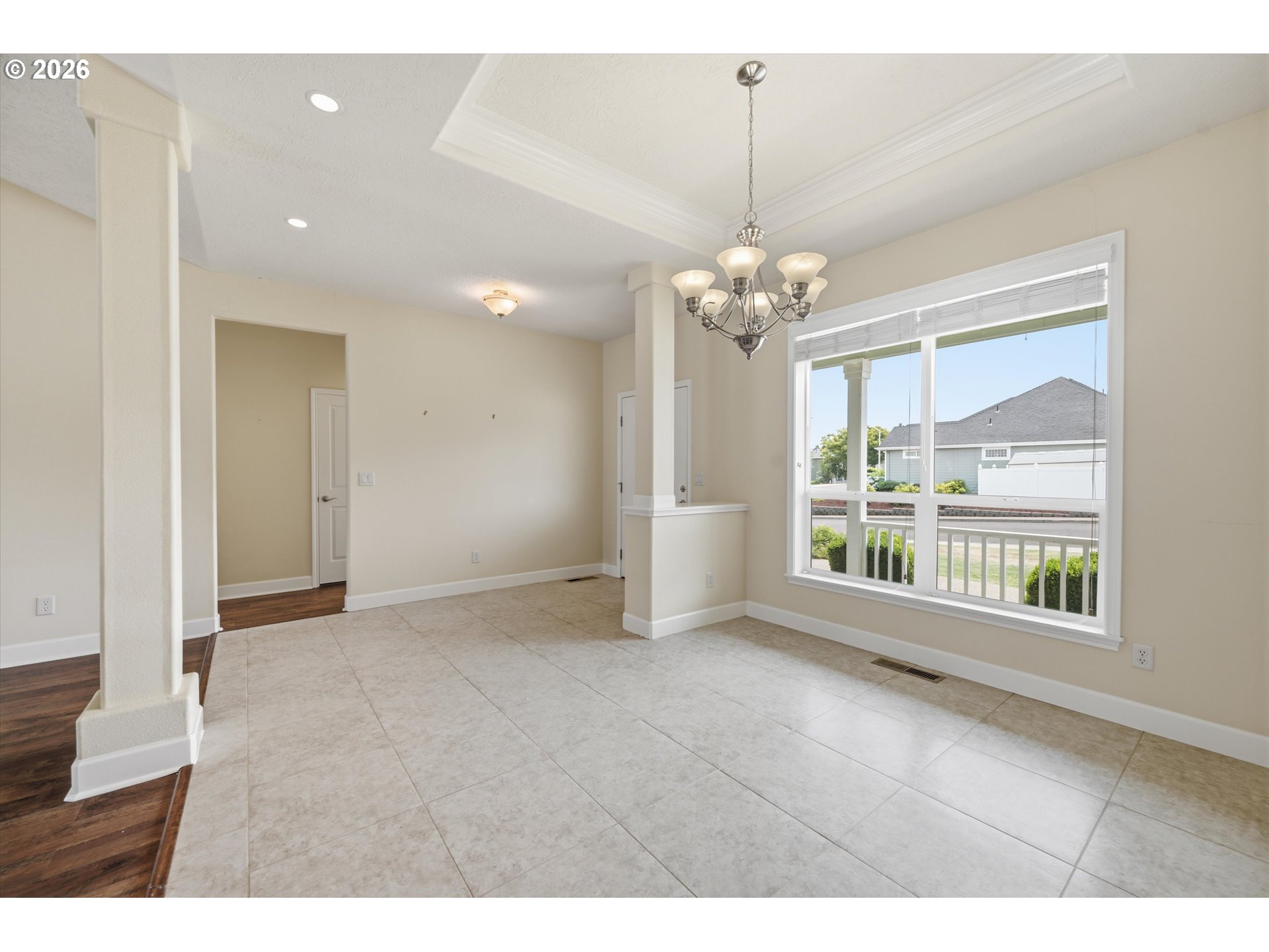 338 Nw Ivy Ave Property Photo 5