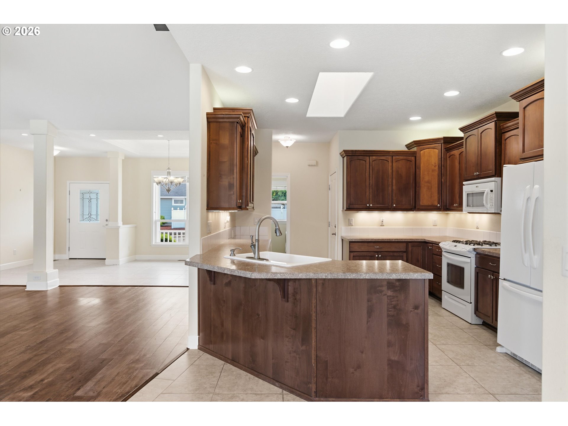 338 Nw Ivy Ave Property Photo 16