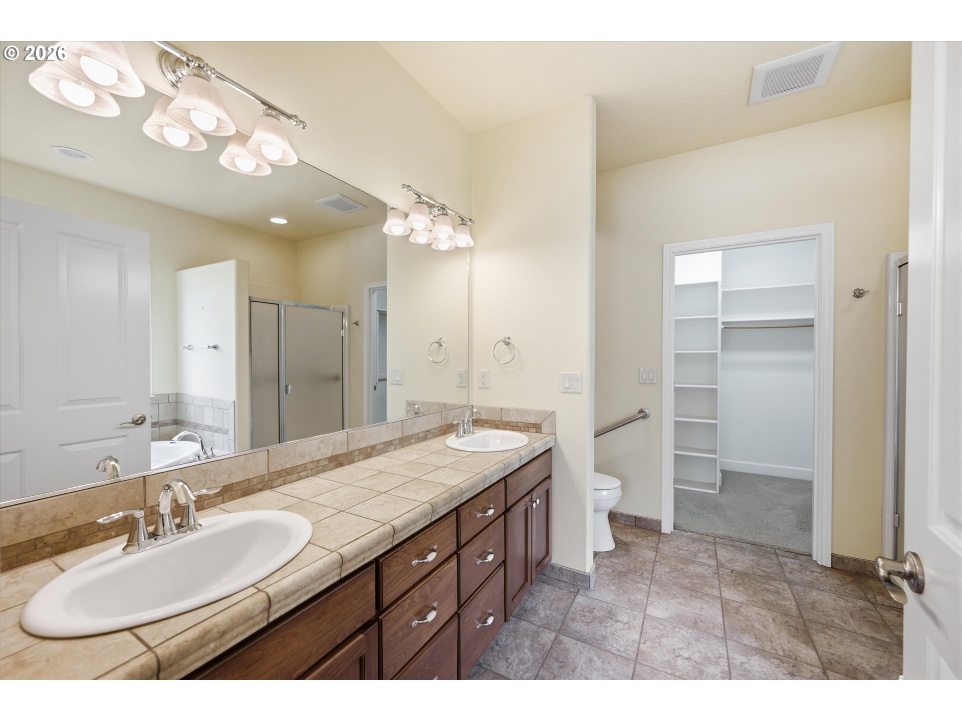 338 Nw Ivy Ave Property Photo 23