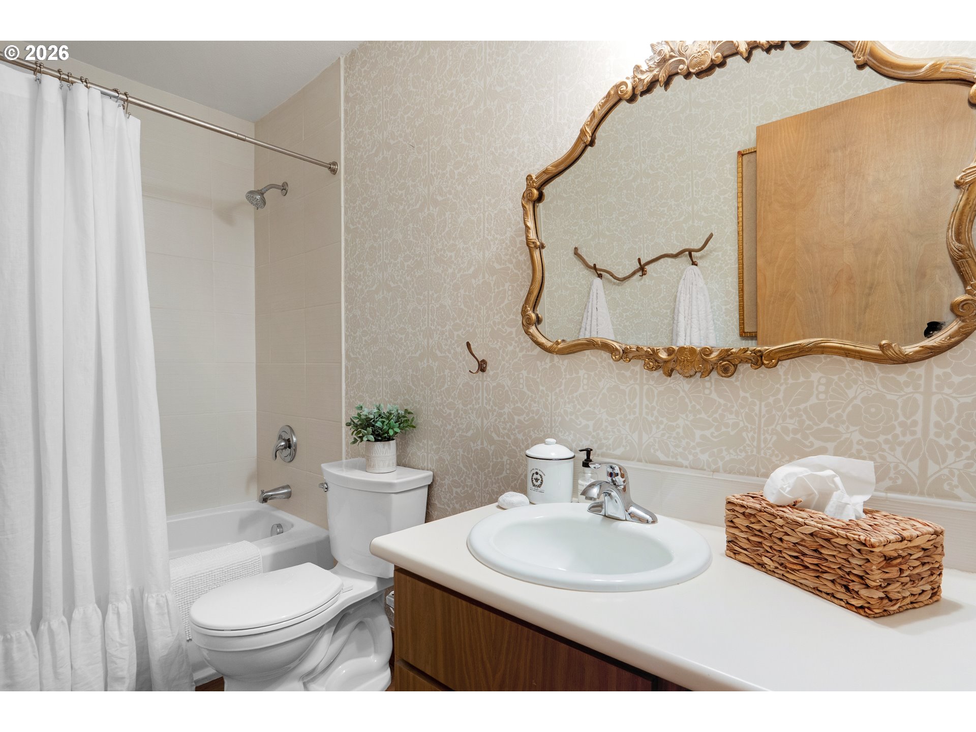 353 N Breaker Point Dr 353 Property Photo 32