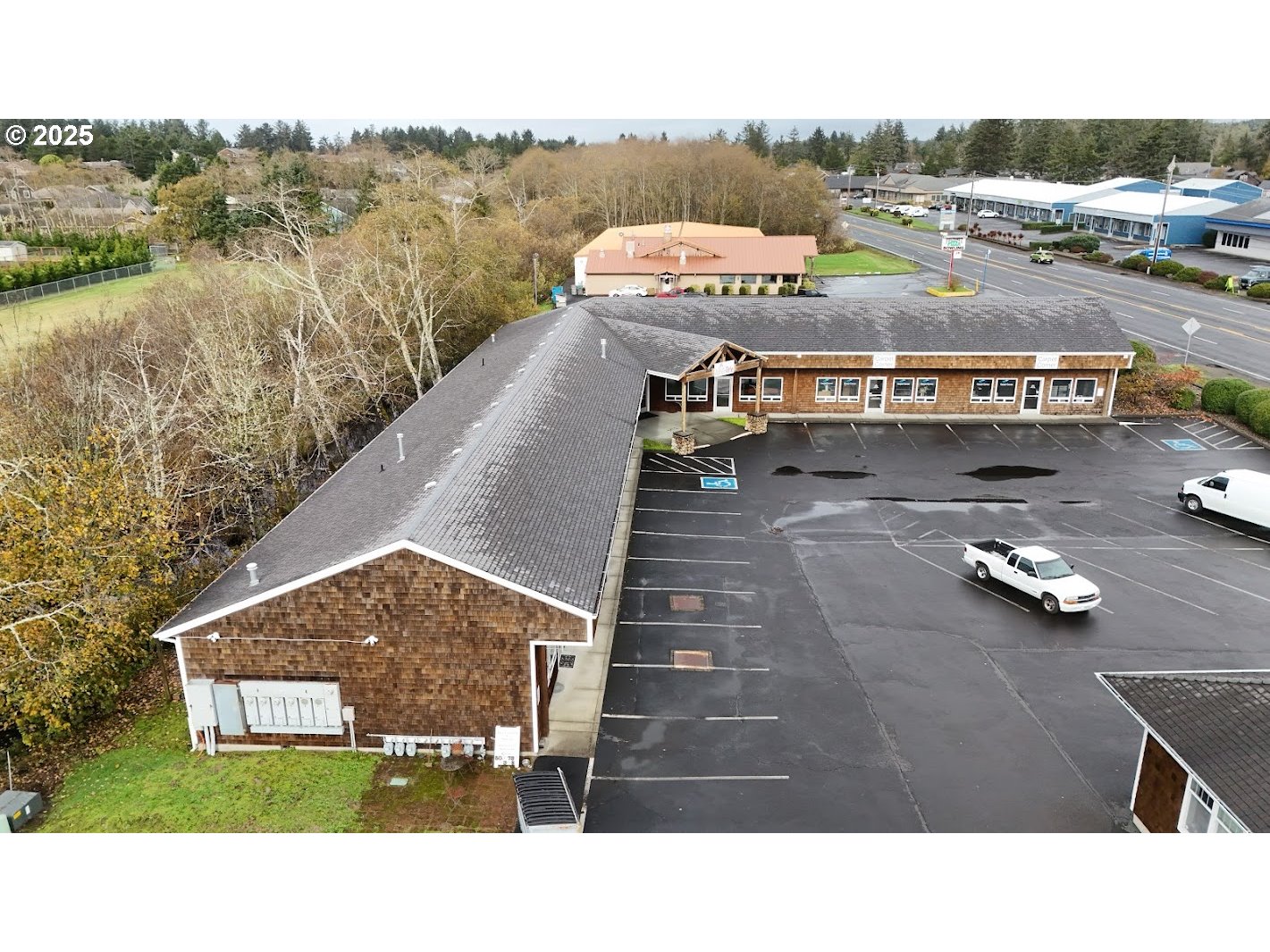 3470 Highway 101 Property Photo 3