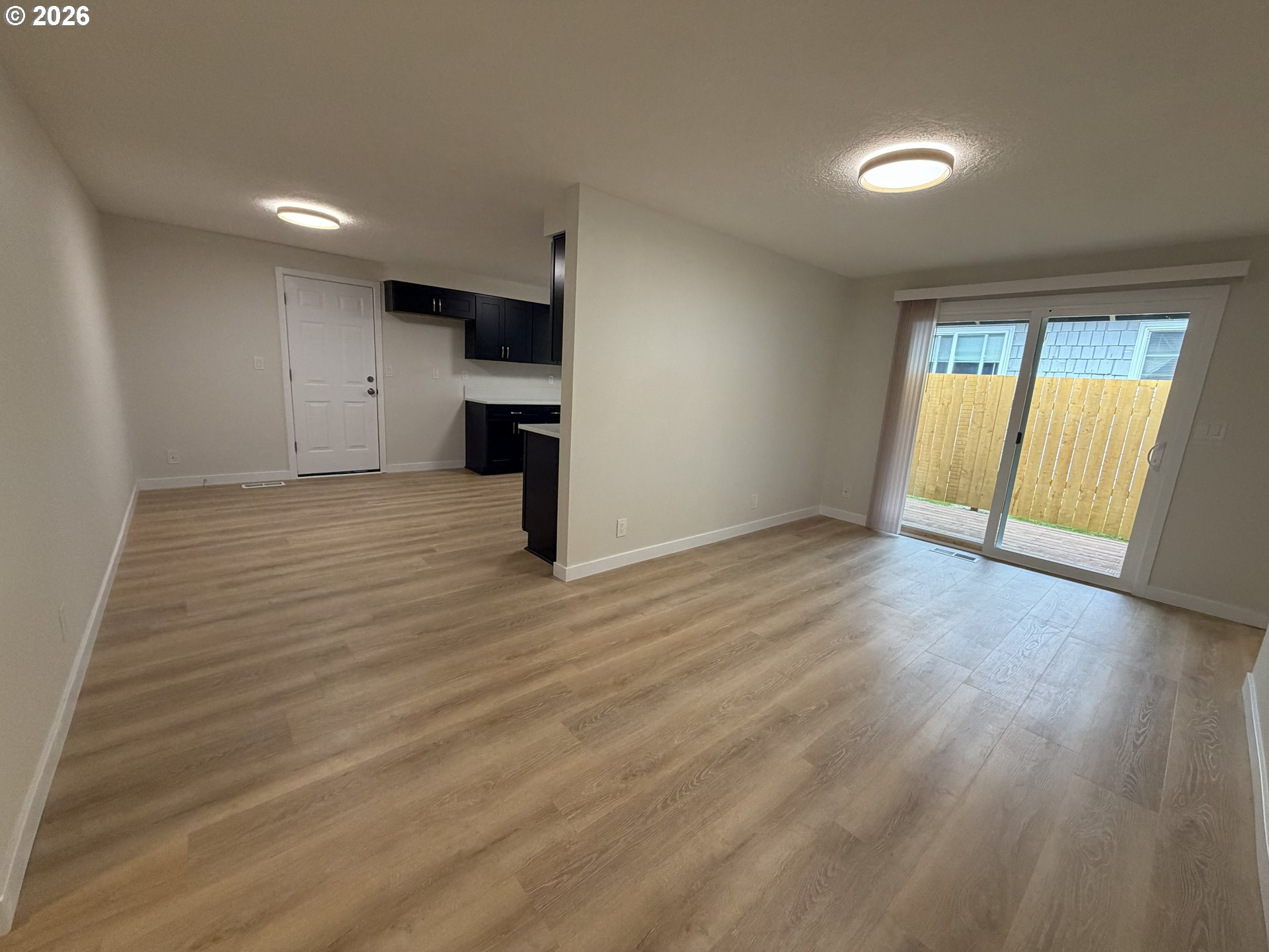 1165 Ne Broadway St Property Photo 12