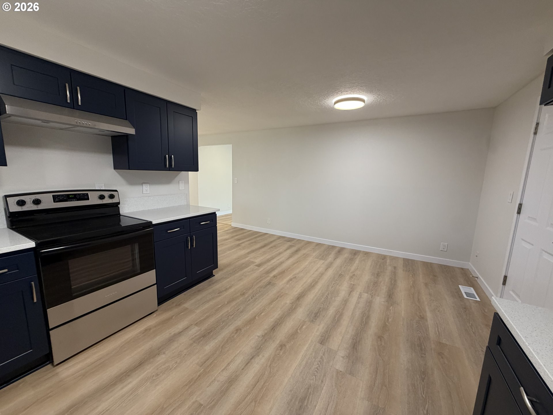 1165 Ne Broadway St Property Photo 13