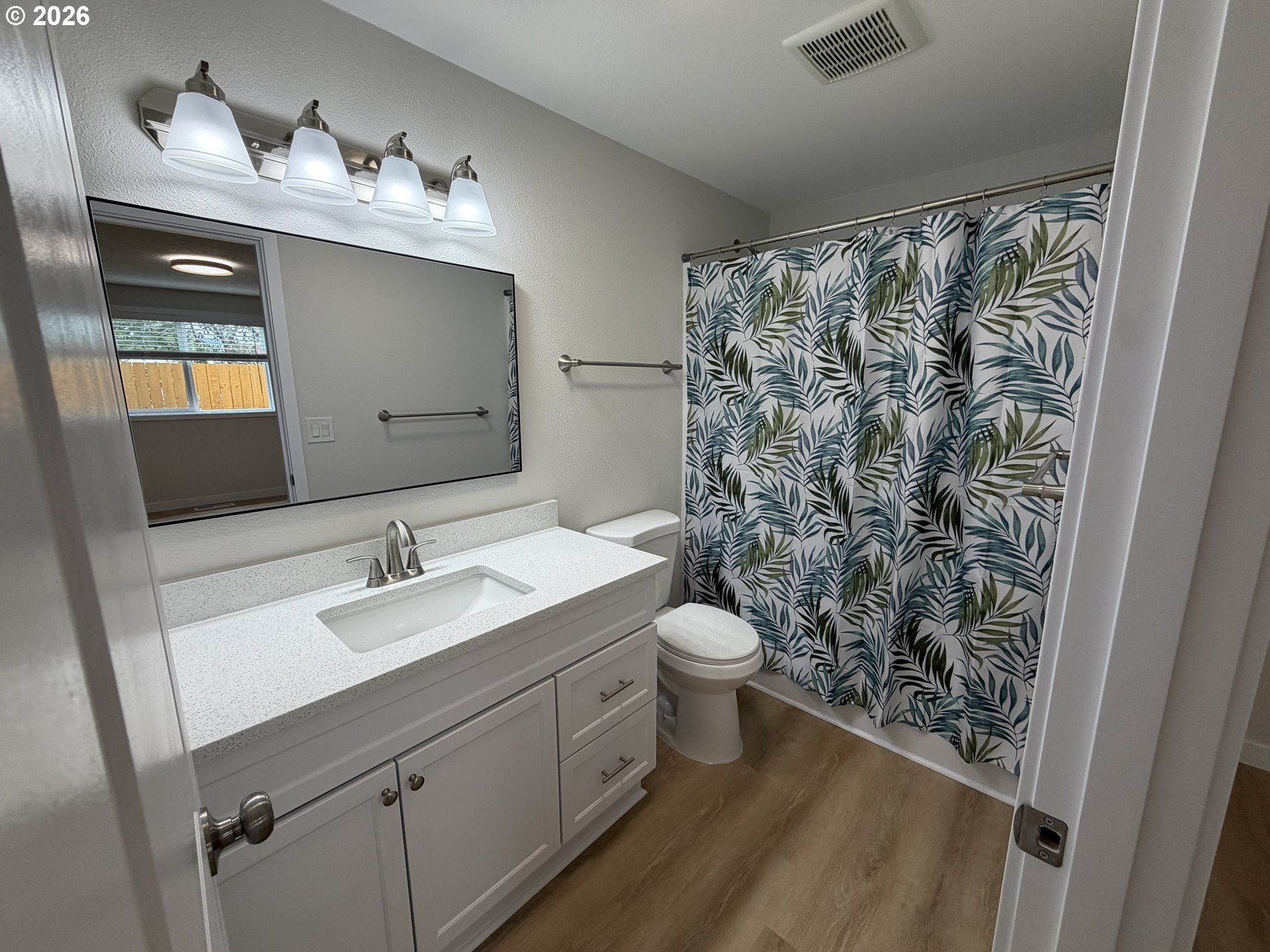 1165 Ne Broadway St Property Photo 16