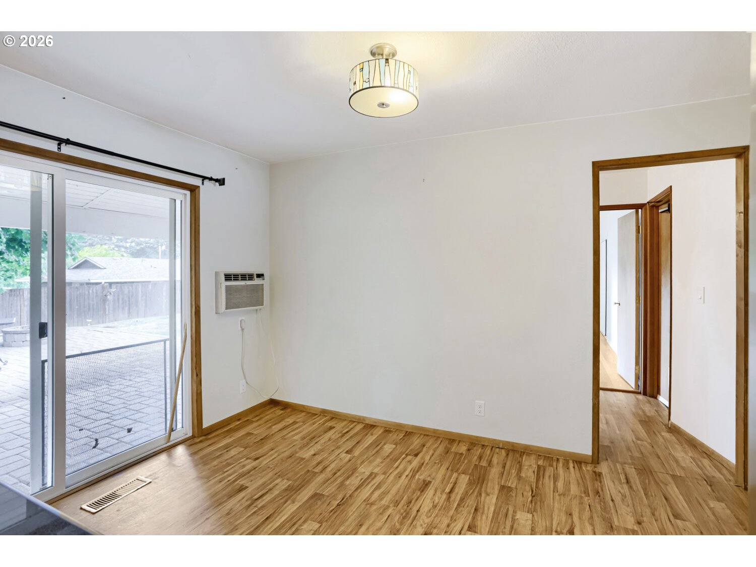 457 Nw Yonia Ct Property Photo 10