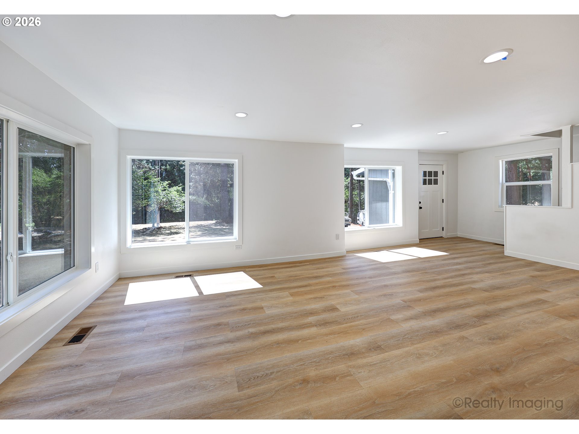 24591 Alpine Rd Property Photo 3
