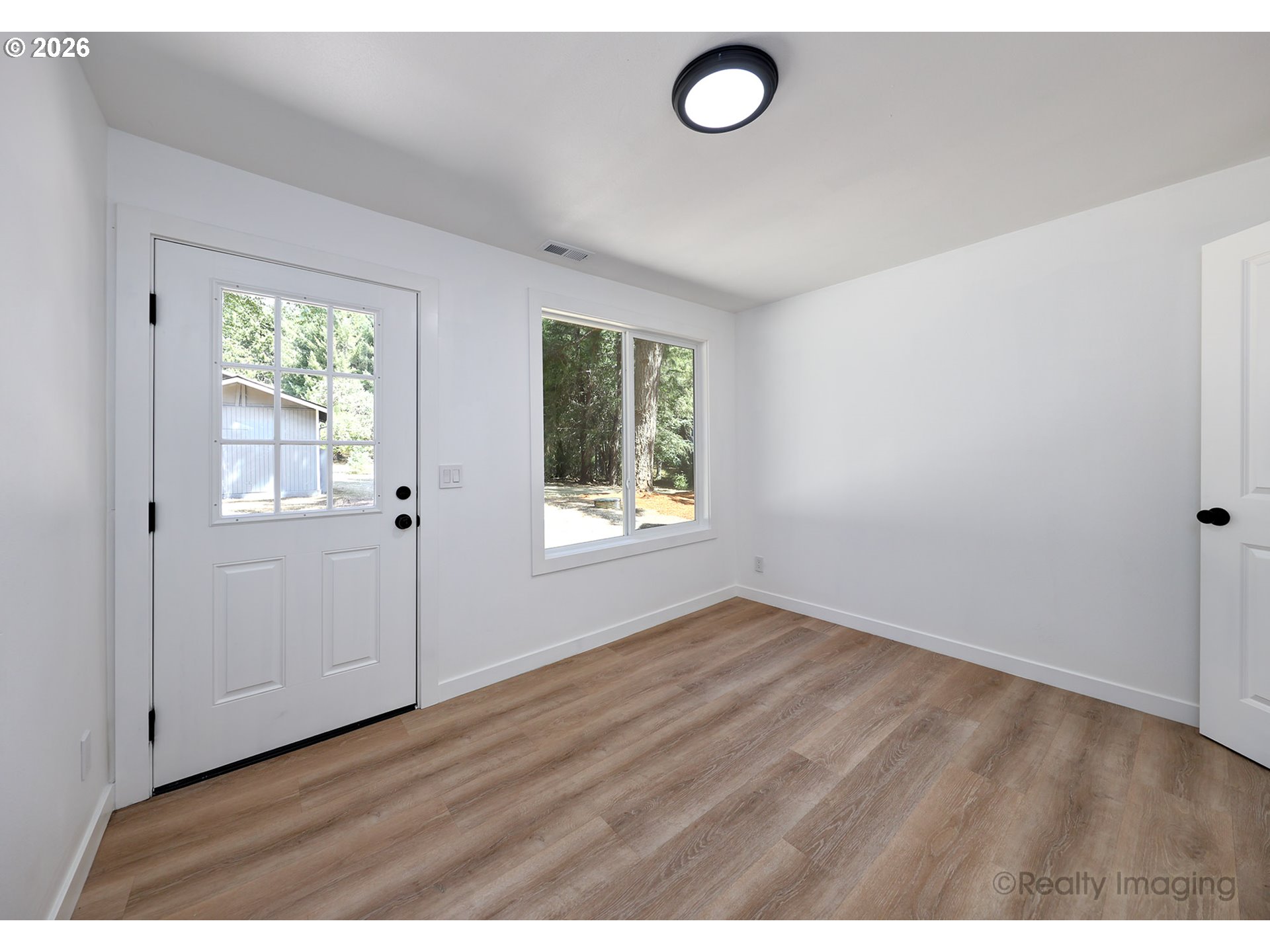24591 Alpine Rd Property Photo 13