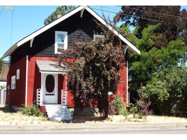 222 W 1st Ave Property Photo 1