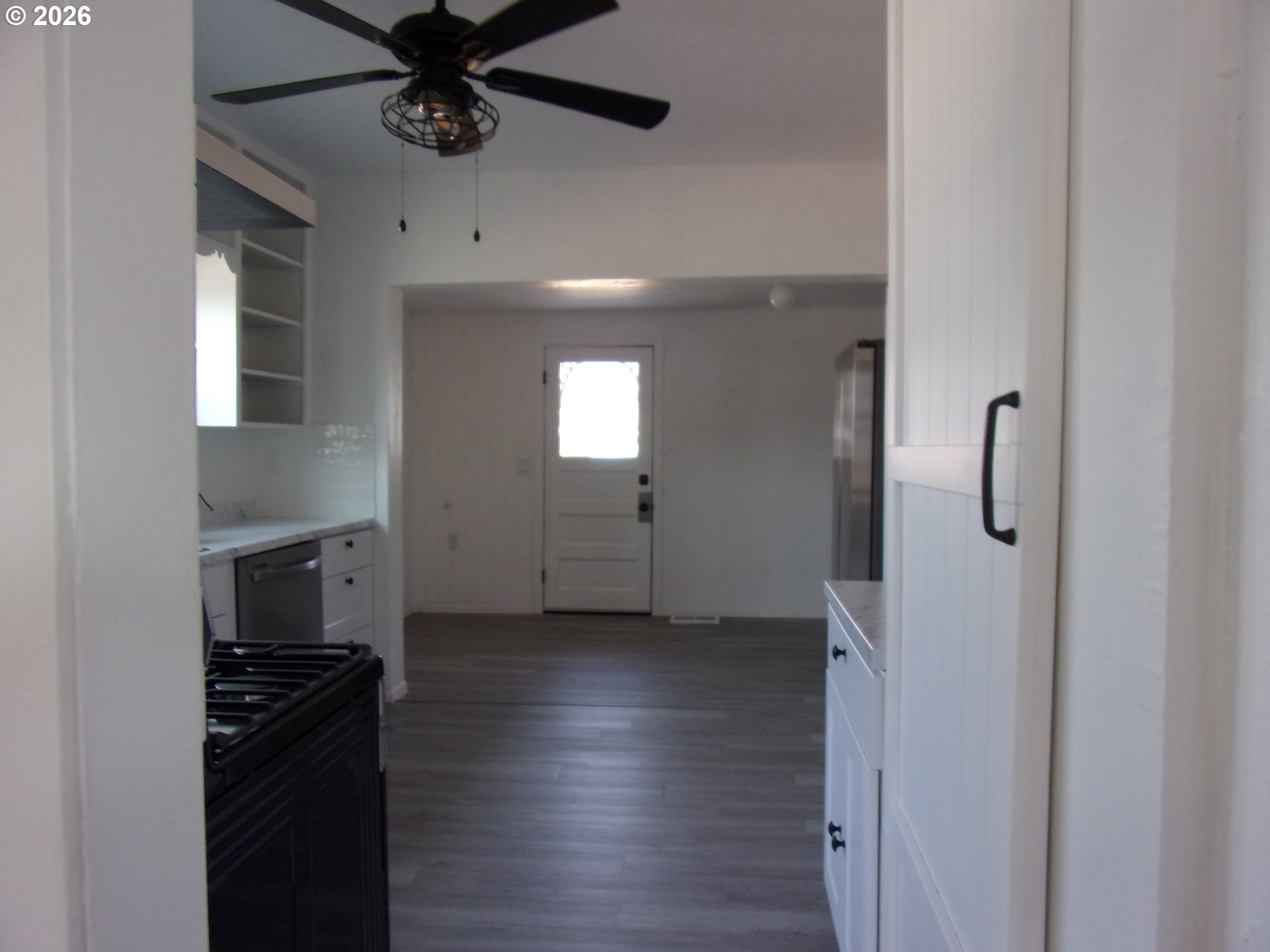 222 W 1st Ave Property Photo 13